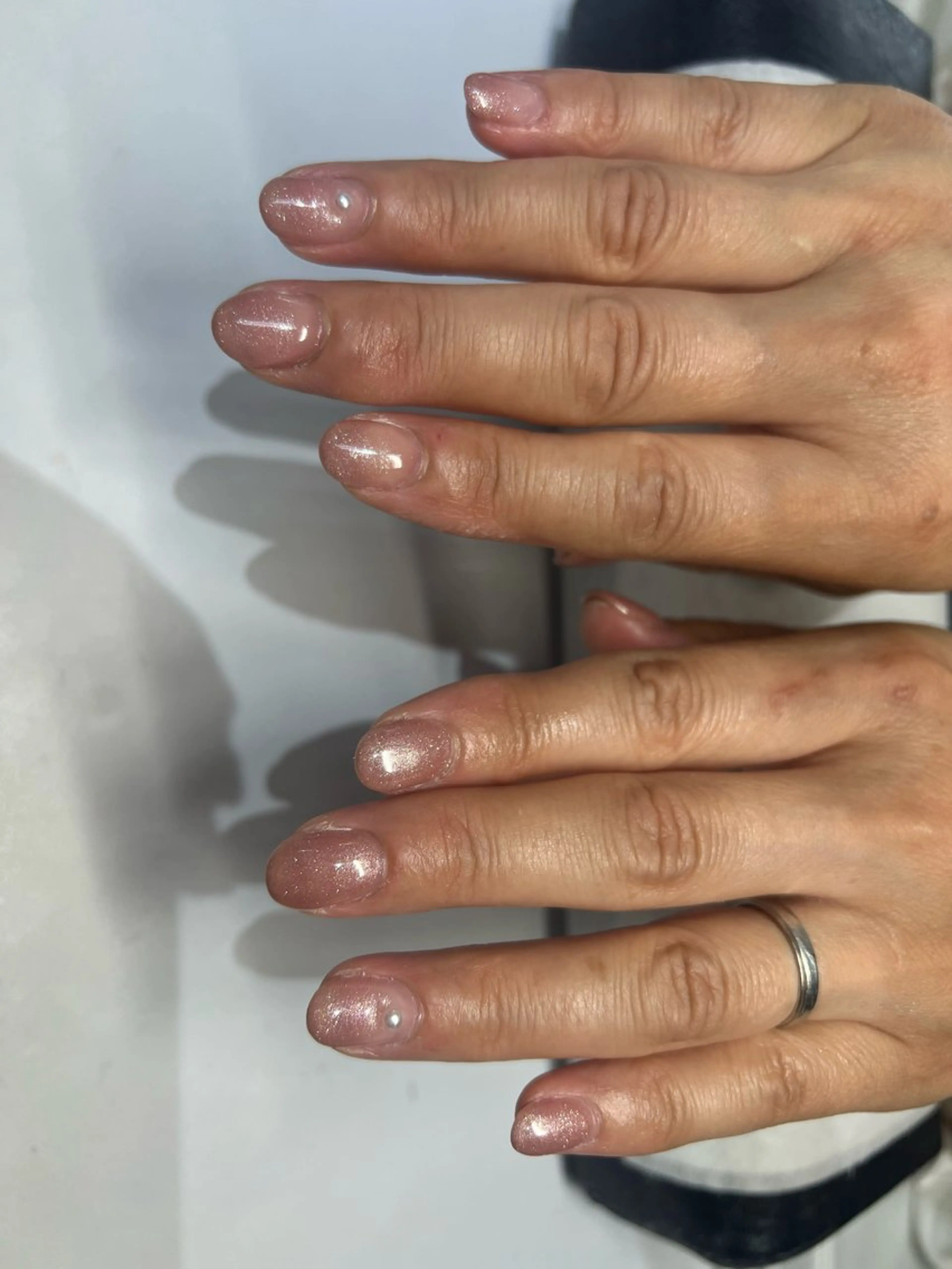 ネイル グラデーション ラメ(グリッター) ラメグラデーション Rich to半田店所属・榊原 千莉のネイルデザイン