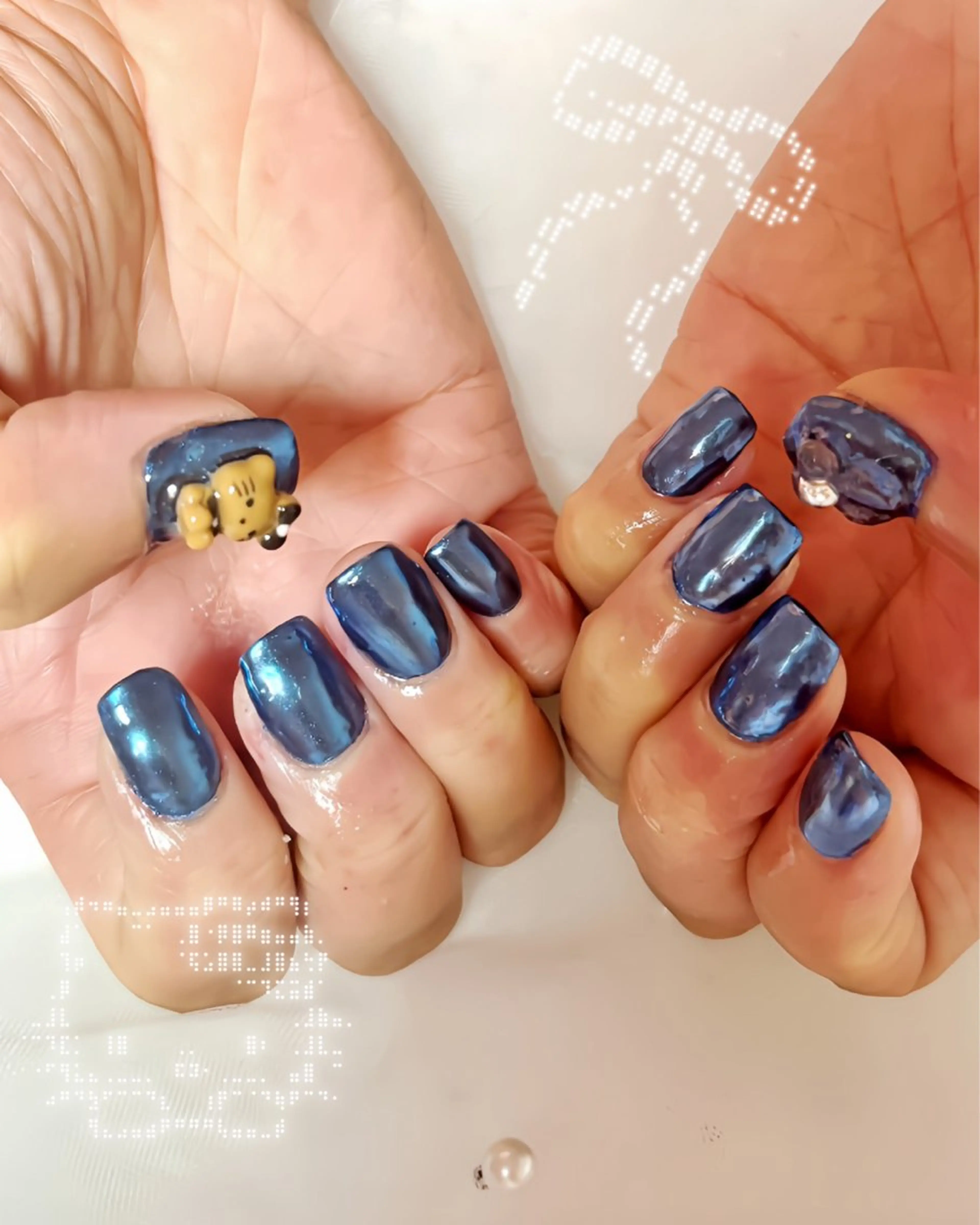 ネイル ブルー ミラーネイル リボン ぽっぷん satomiのネイルデザイン