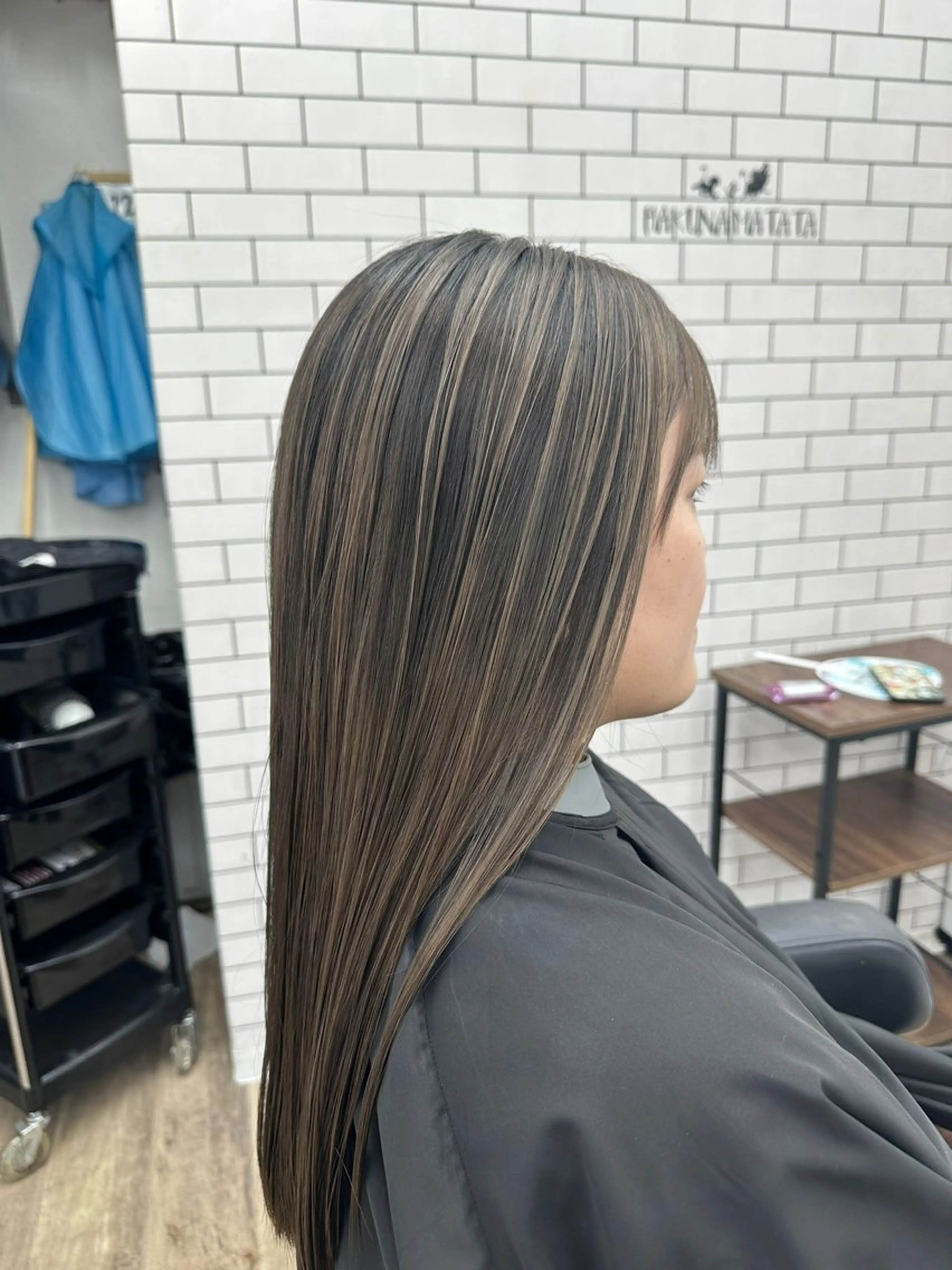 ロング レイヤーカット クイックカットプログレ所属・saki サキのヘアスタイル