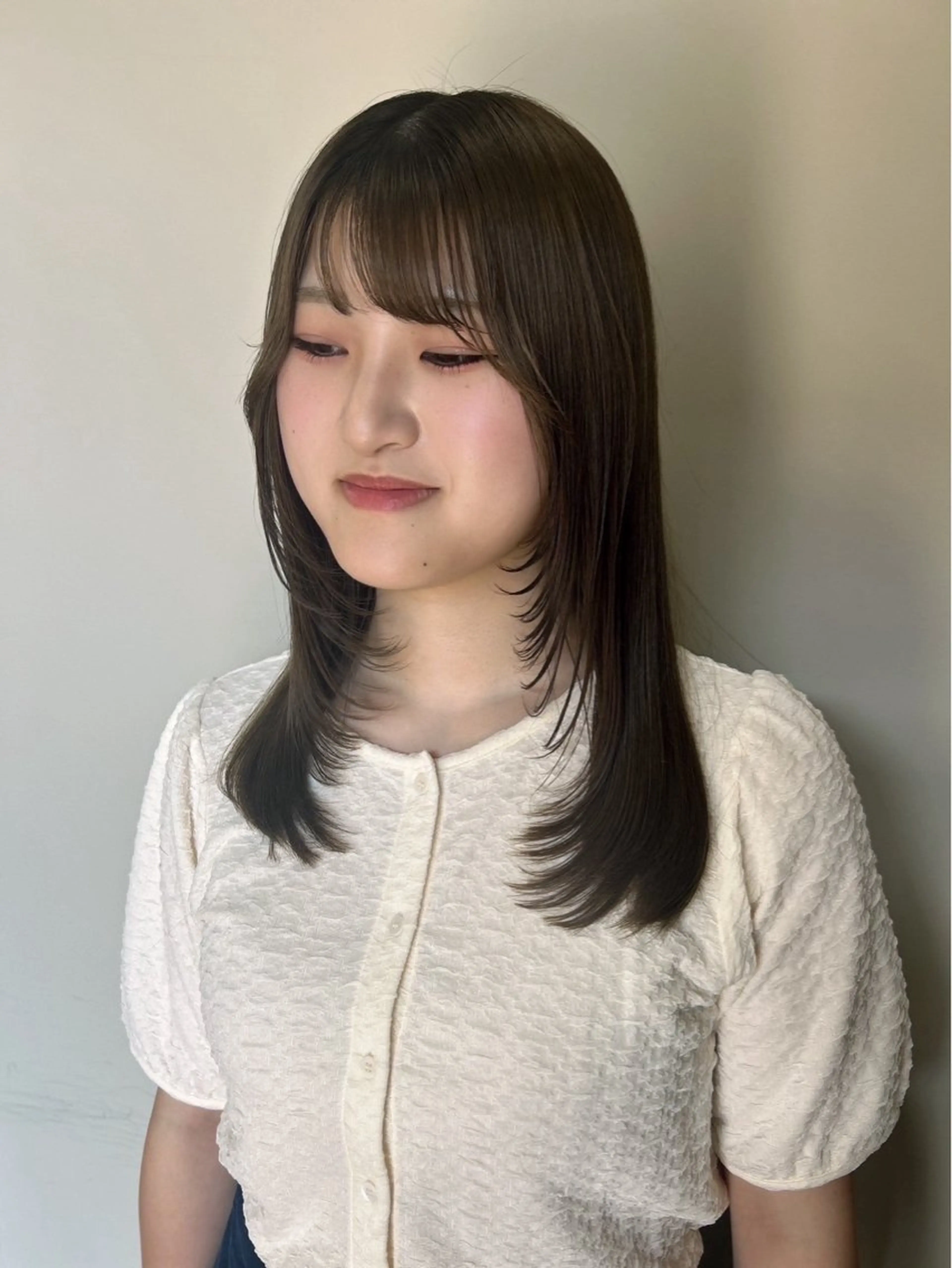 セミロング 透明感ダブルカラー/ 諸岡ひばりのヘアスタイル