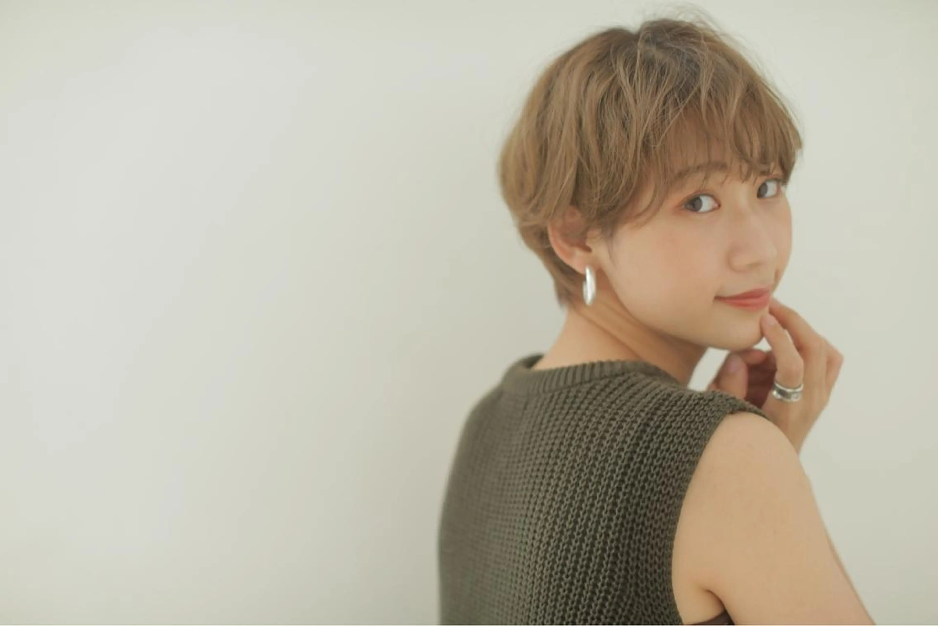 ショート カラー 保子 祐里香のヘアスタイル