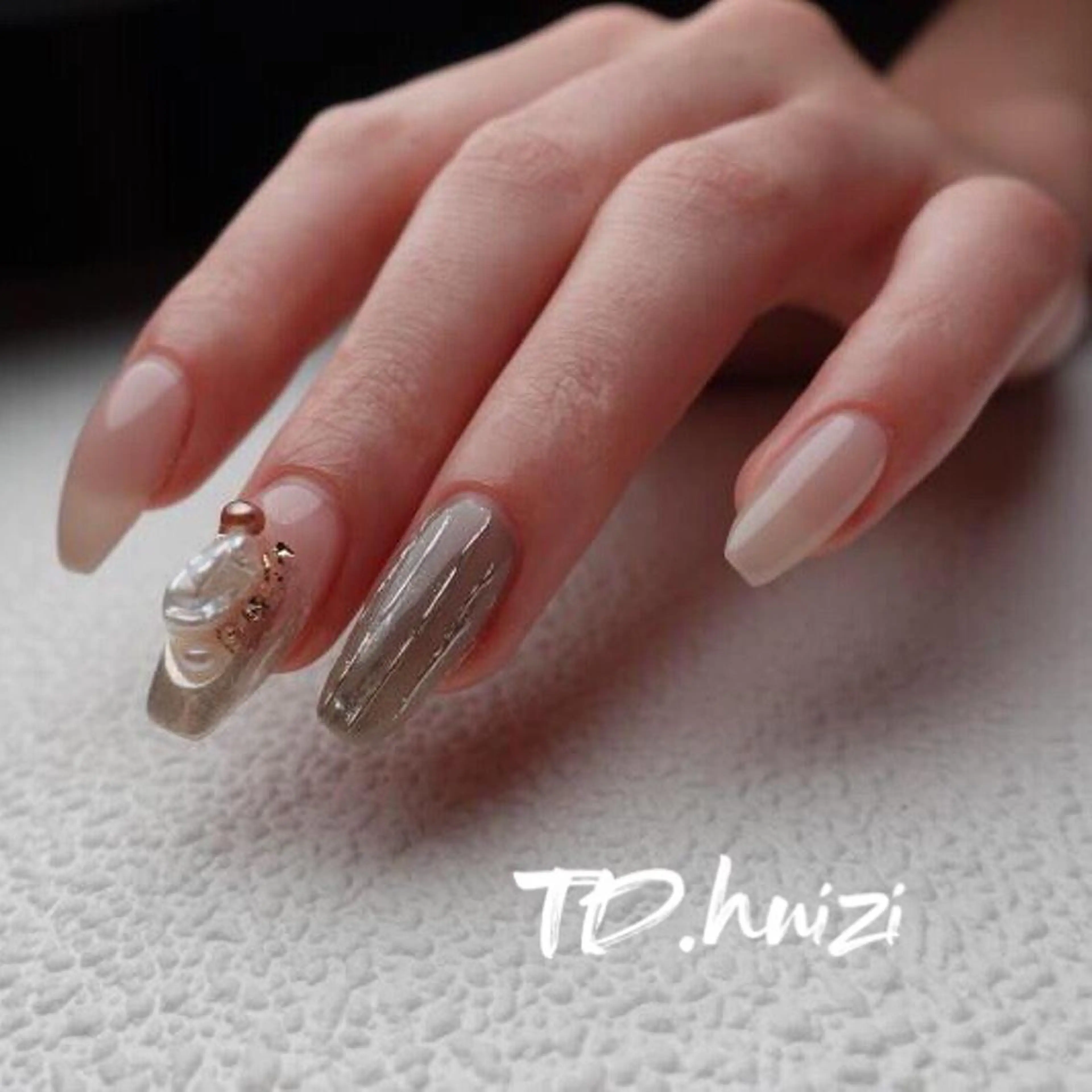 セミロング めぐみのネイルサロン 惠のネイルデザイン