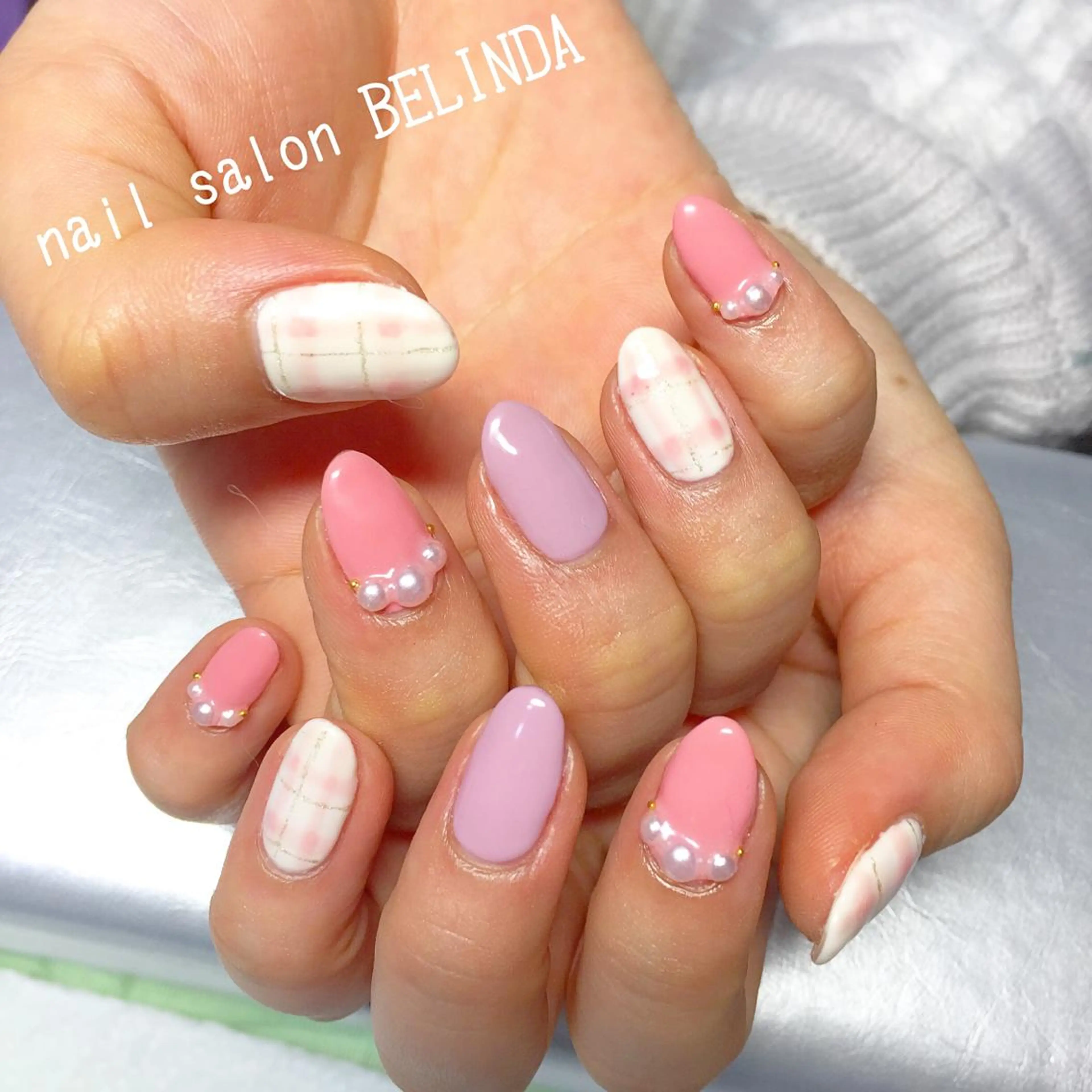 ミディアム ネイル 毛利 ゆりあのエステ・リラクイメージ