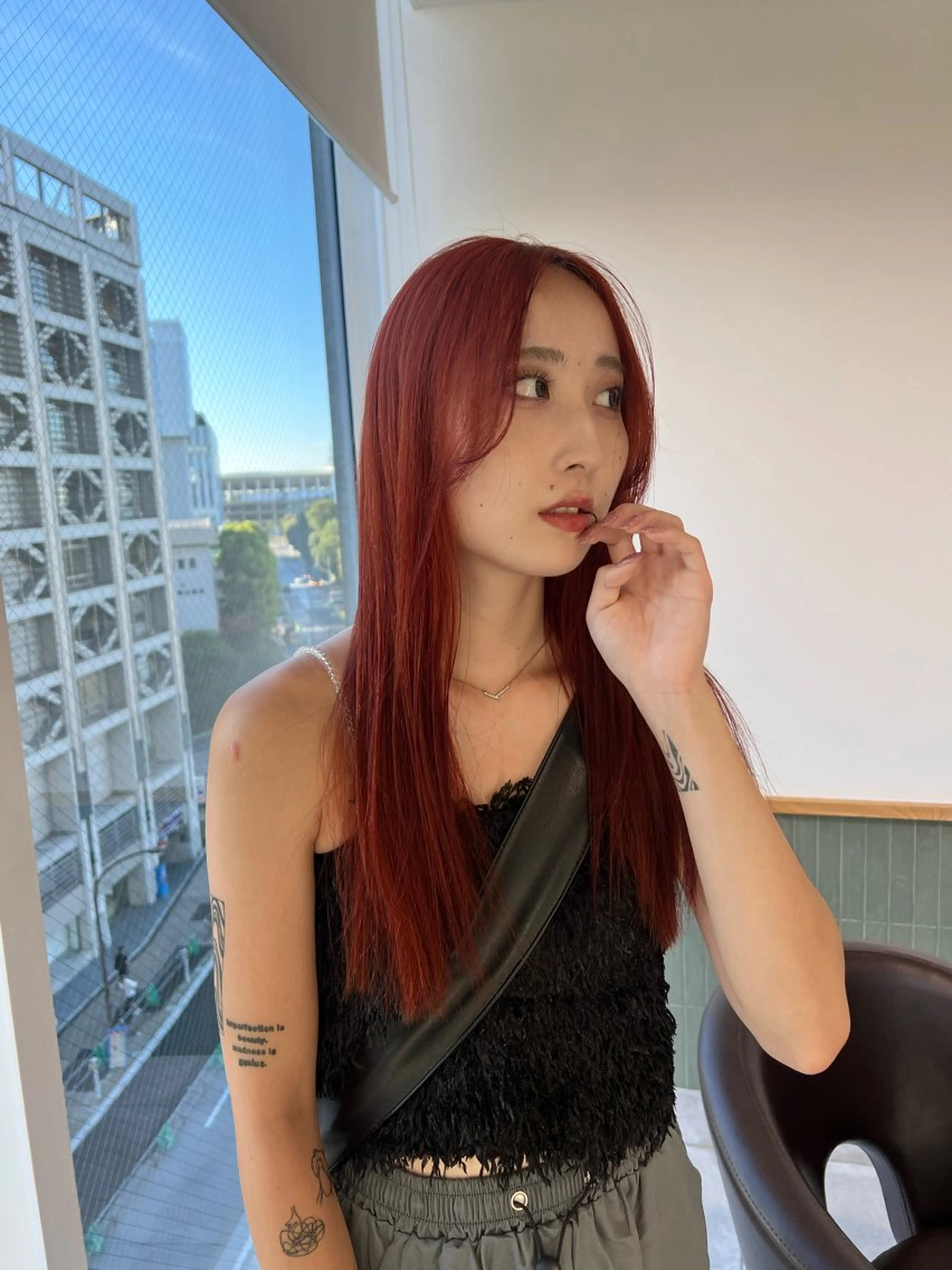 セミロング カラー オレンジ オレンジレッド レッドカラー カット ヘアカラー トリートメント レイヤー/透明感 カラー🌿KANTAのヘアスタイル