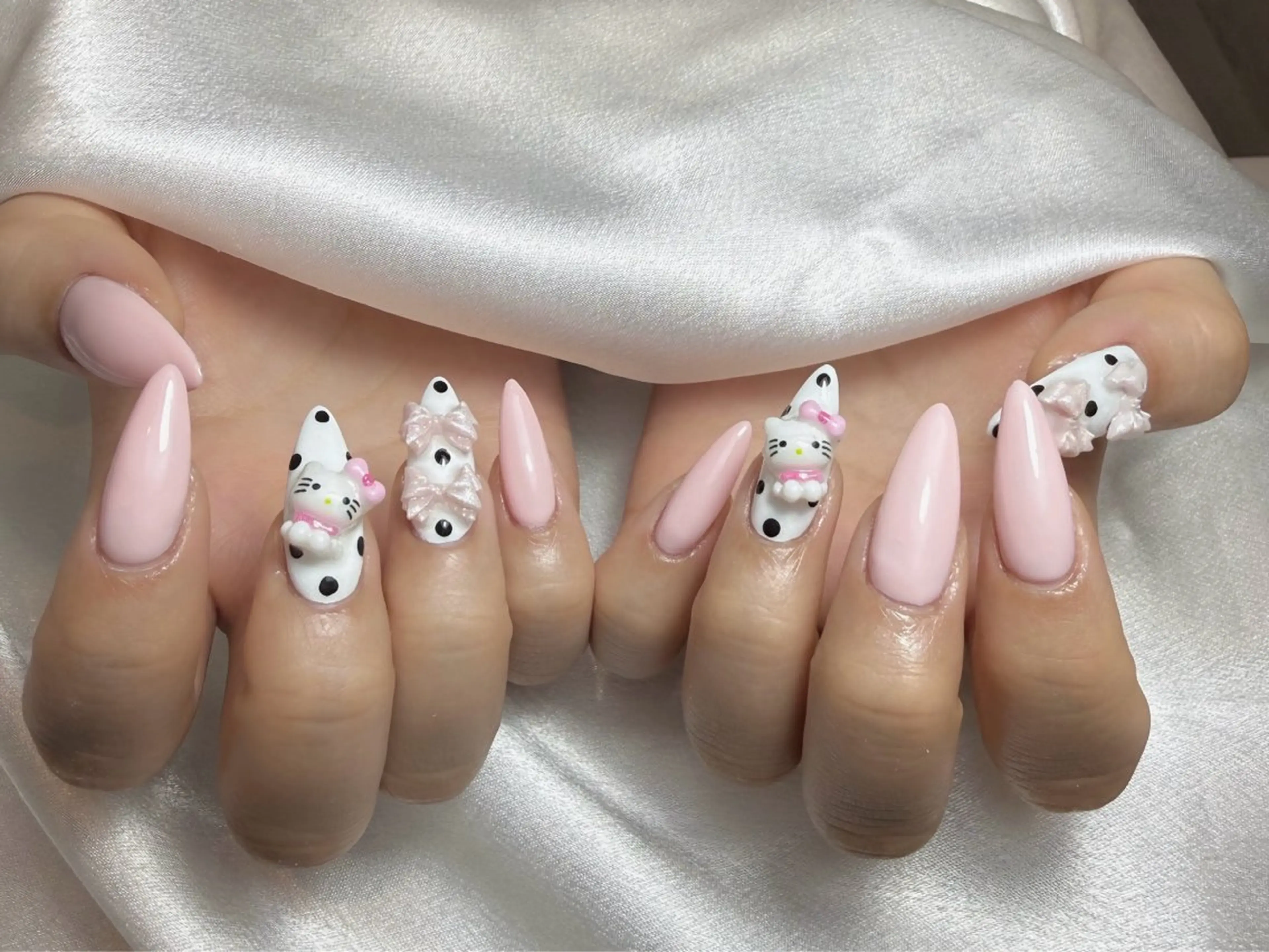 ネイル ハンドネイル ハンドケア リサネイルサロン所属・リサ ネイルサロンのネイルデザイン