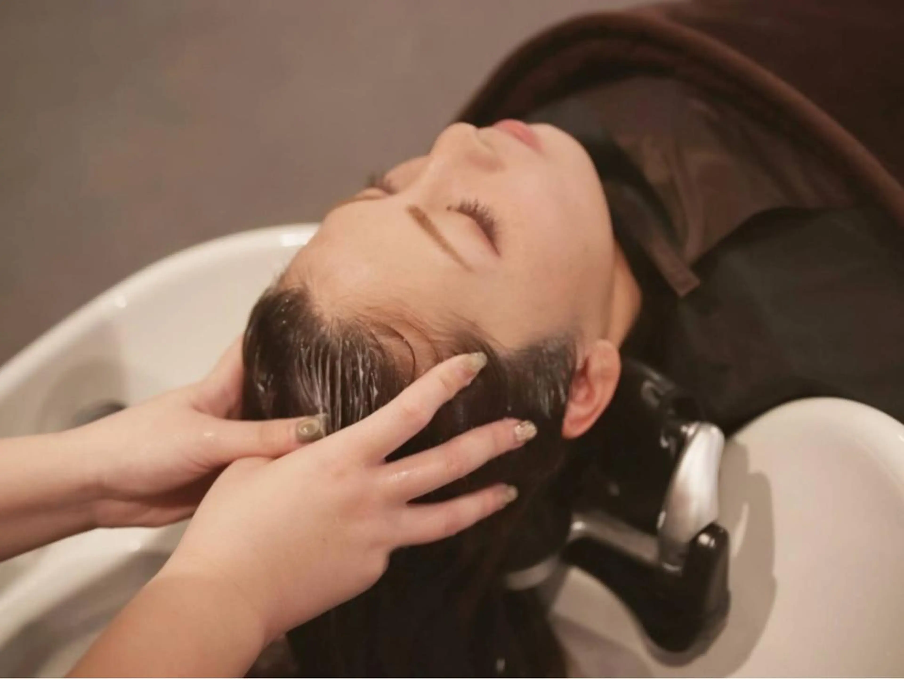 Palette所属・Palette/ Nanakaの眉毛・アイブロウイメージ