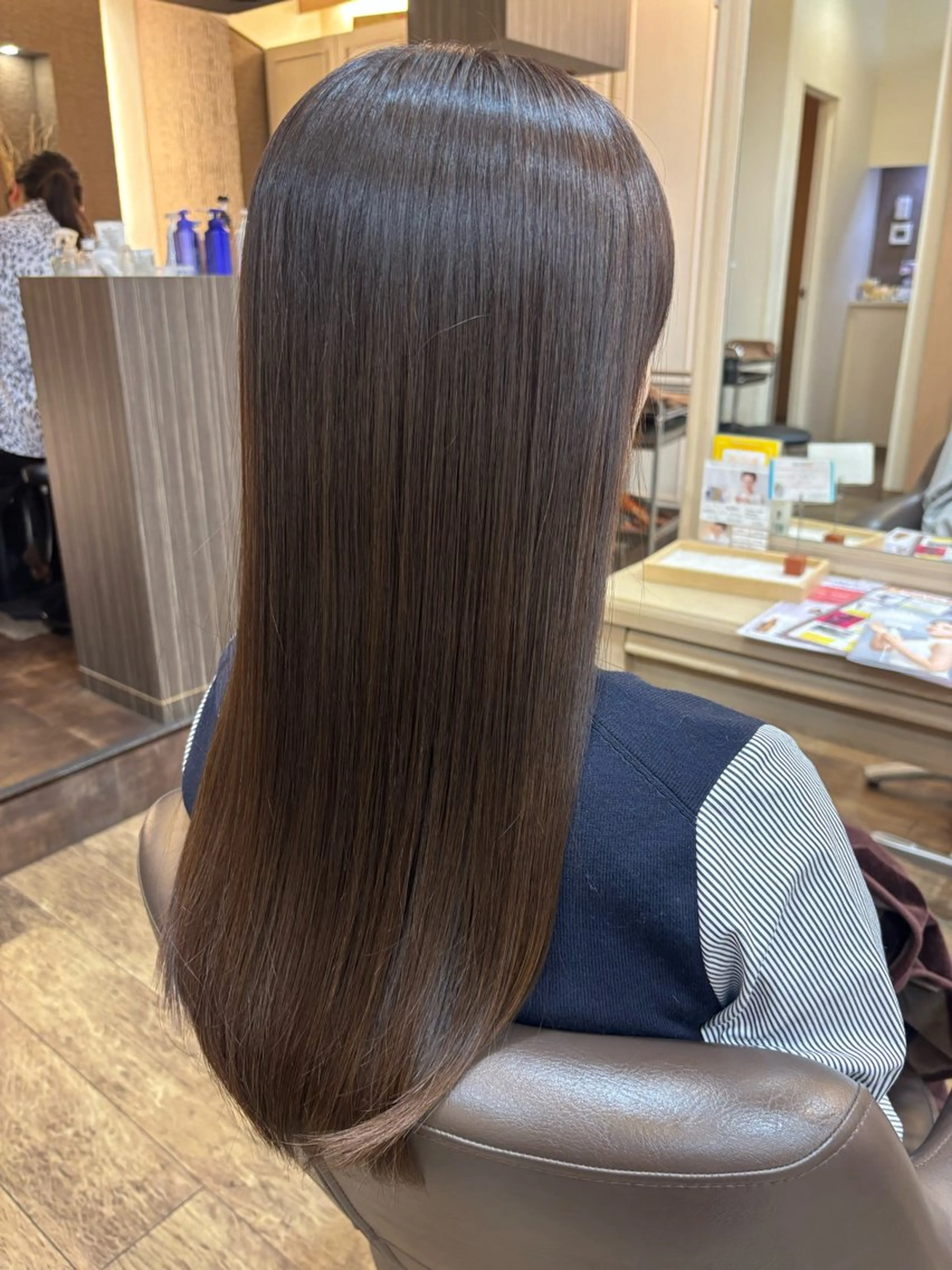 セミロング カット トリートメント 尚平 40代からの 髪質改善専門のその他イメージ