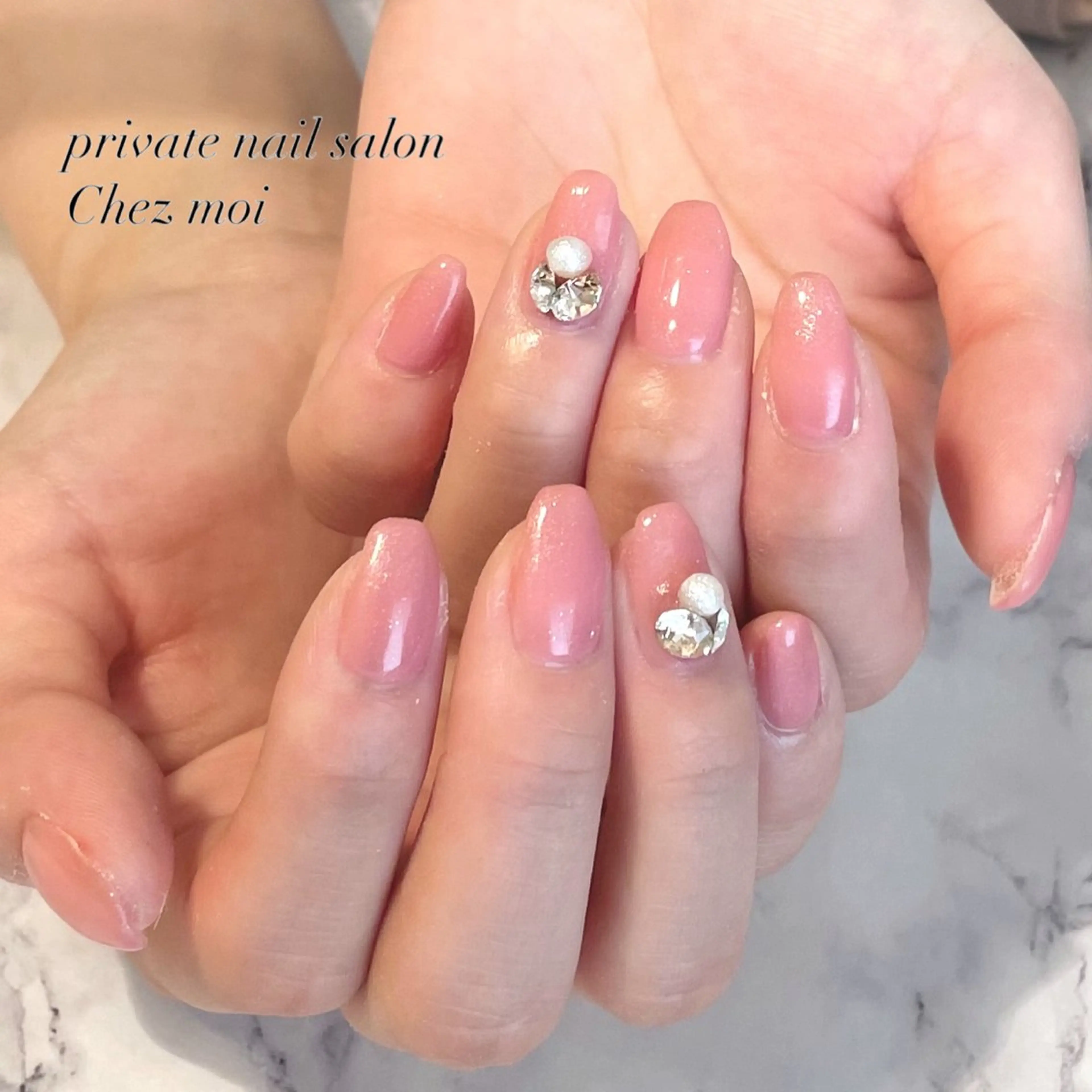 ネイル KOMINE TOMOKOのネイルデザイン