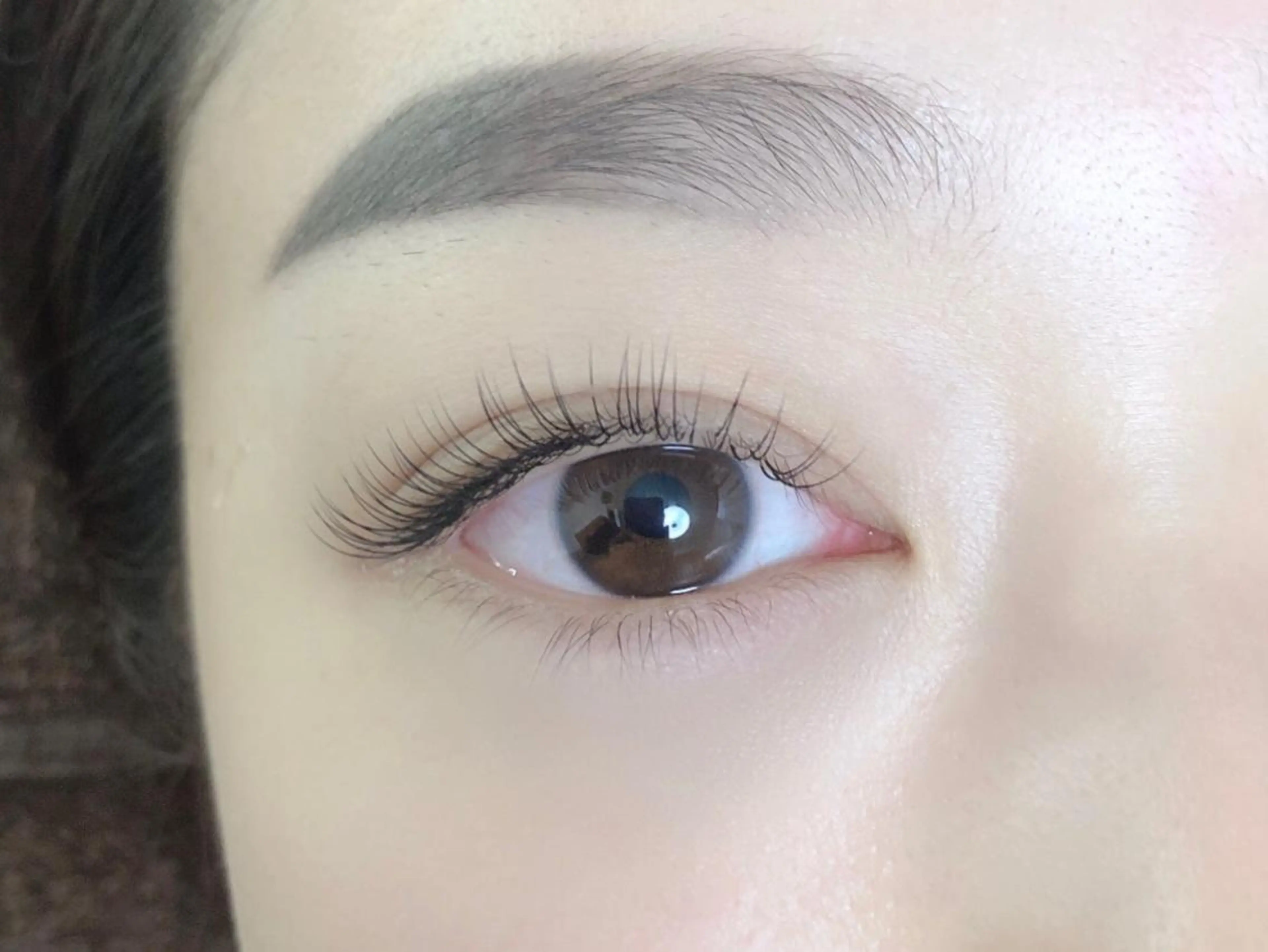 マツエク・マツパ Cカール 目尻長め 丸山 史香のヘアスタイル