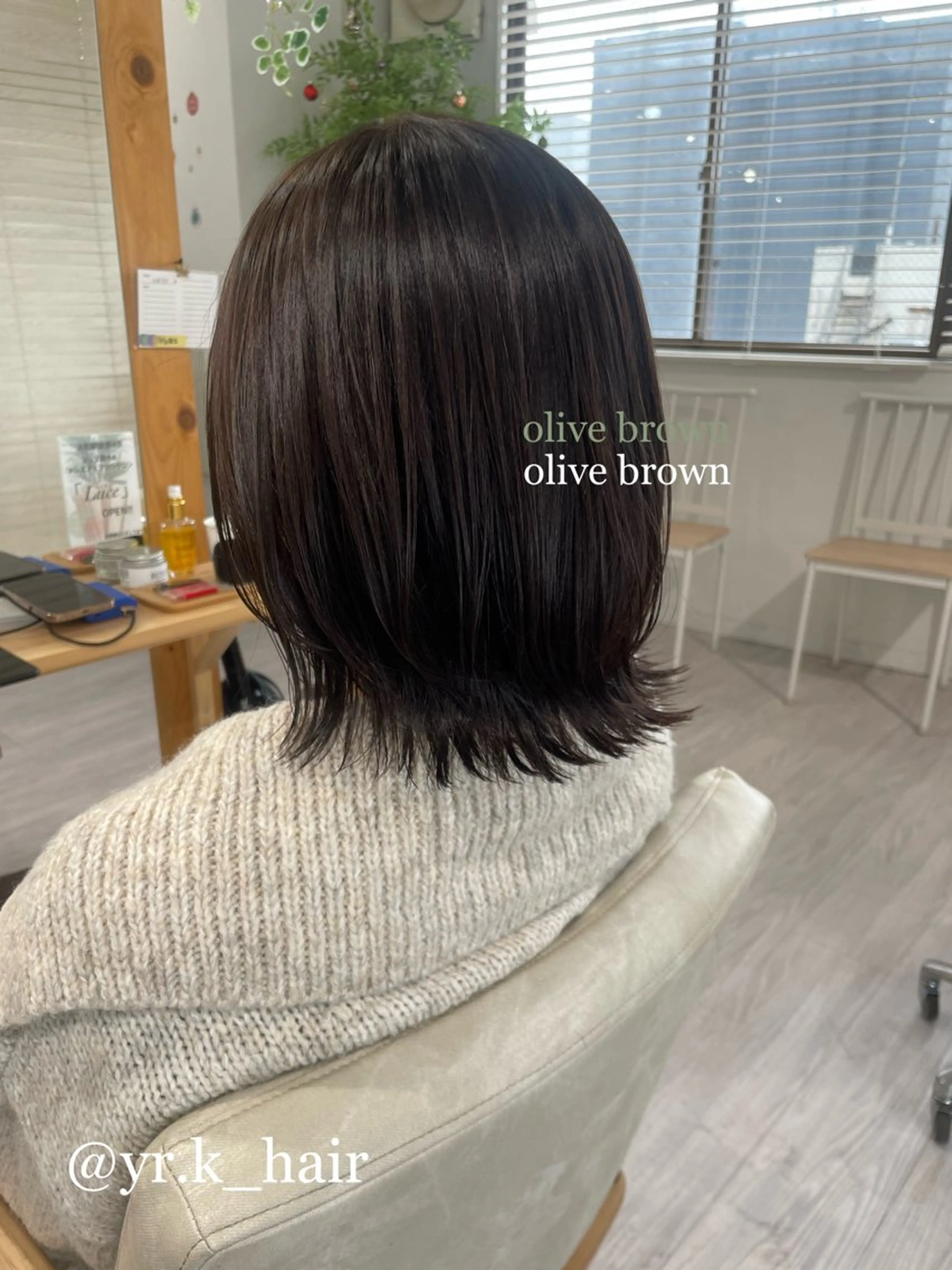 ミディアム カラー ブラウンカラー 透明感カラー オリーブブラウン オリーブカラー ヘアカラー トリートメント 赤味消し.髪質改善 🌿𝘠𝘜𝘙𝘐のヘアスタイル