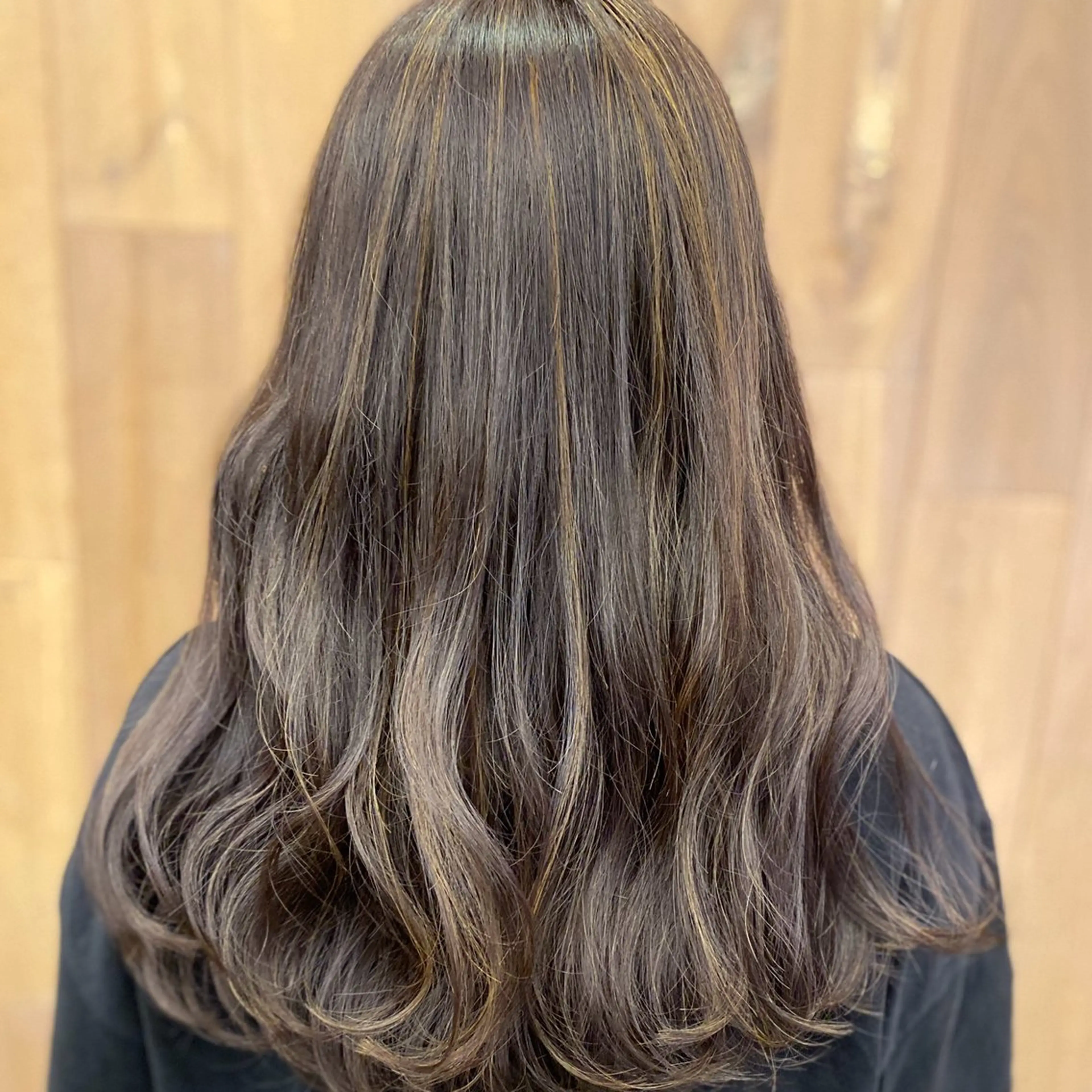 ロング カラー ハイライトカラー ハイライト 💖ERI💖/酸性 ストレートNo.1のヘアスタイル