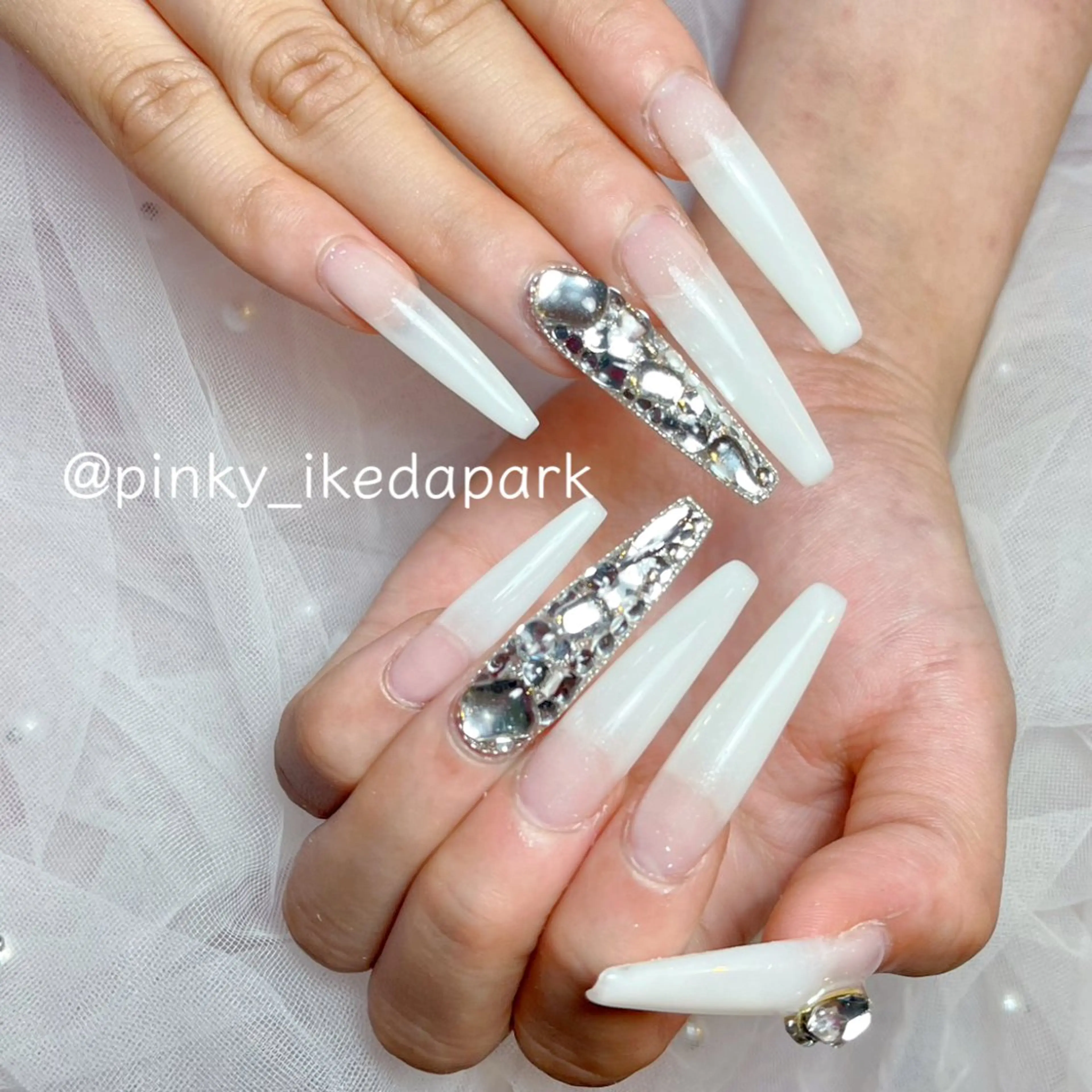 ネイル ハンドネイル PINKY nail所属・ピンキー 池田公園店のネイルデザイン