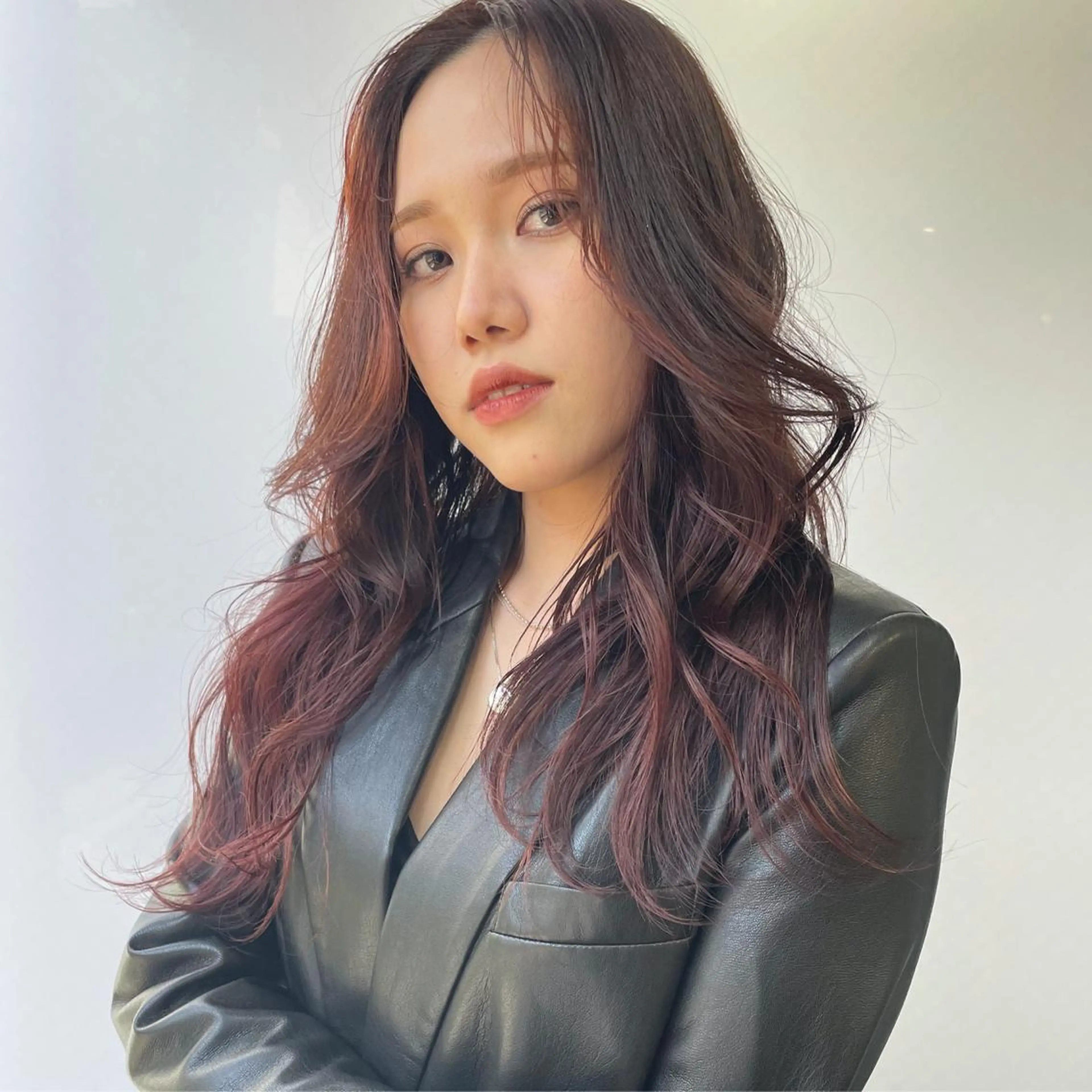 ロング カラー ヘアアレンジ 🫧🇰🇷韓国ヘア レイヤー🐺Yutaのヘアスタイル