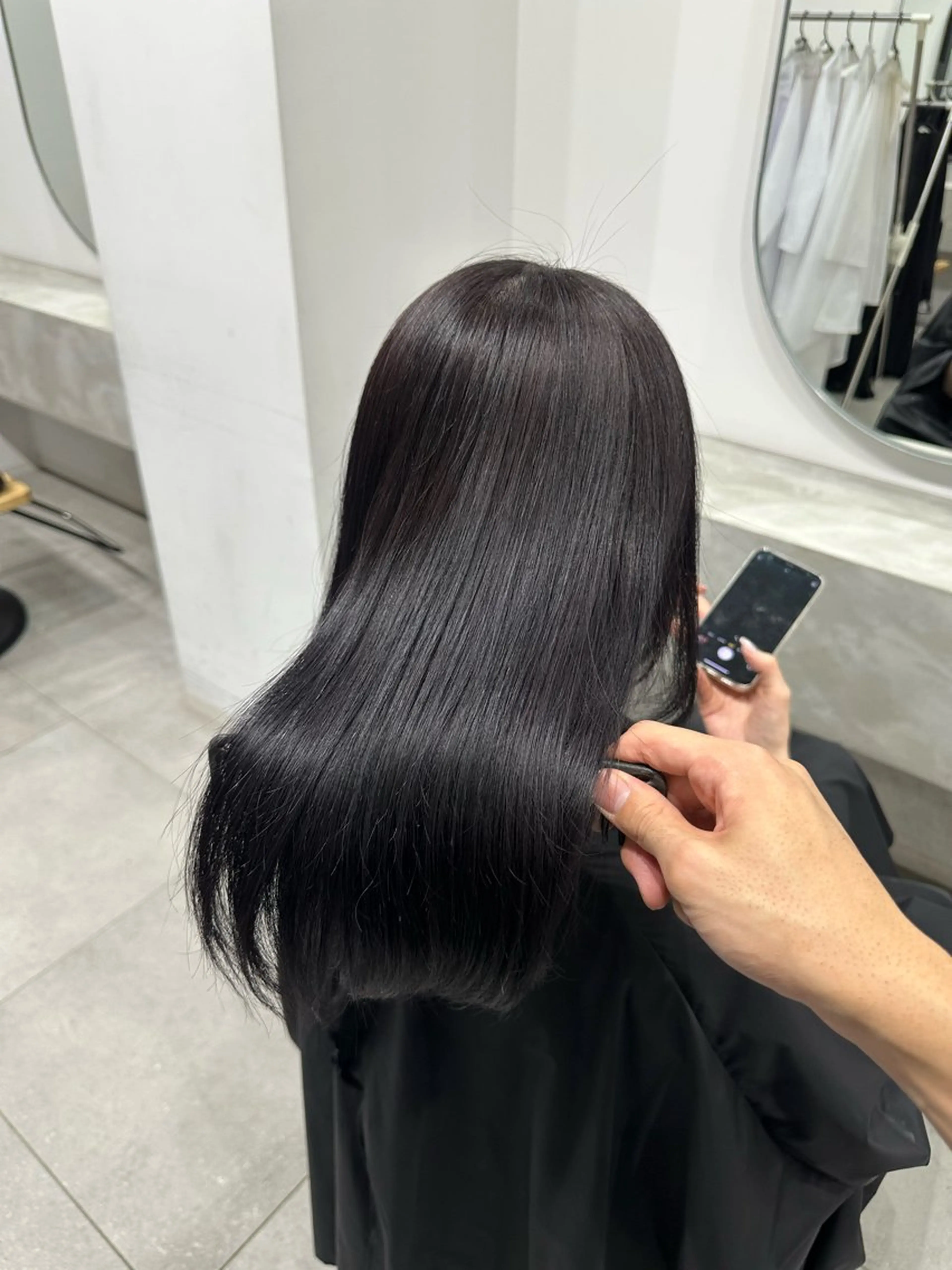 セミロング カラー 黒髪 ブリーチ ブルーカラー ブルーブラック 透明感カラー ヘアカラー トリートメント clan【クラン】所属・武尾 佳祐🐺のヘアスタイル