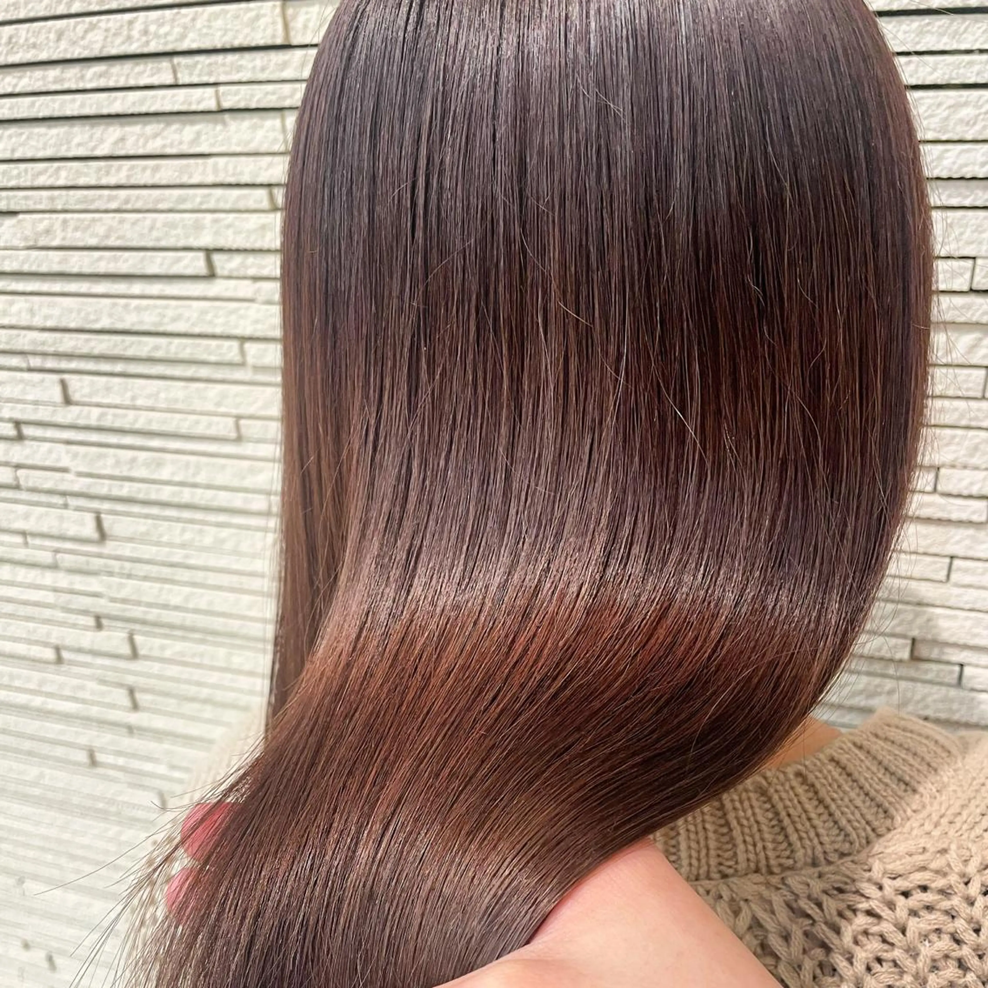 ミディアム チョコレートブラウン ヘアカラー トリートメント ♦️モテ髪創作者 SUGA♦️のヘアスタイル