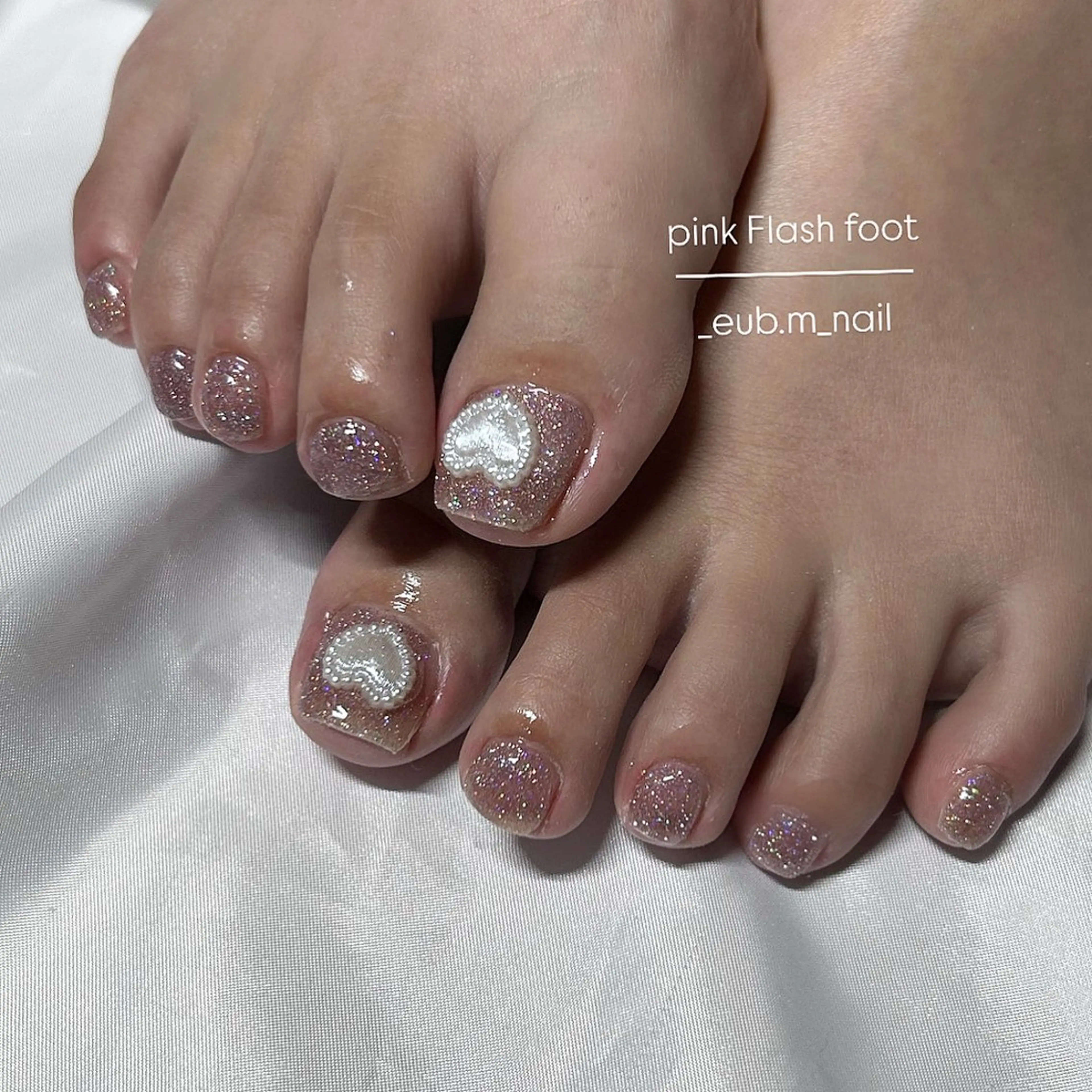 ネイル フラッシュネイル フットネイル 深夜ネイルサロン eub.m_nailのネイルデザイン