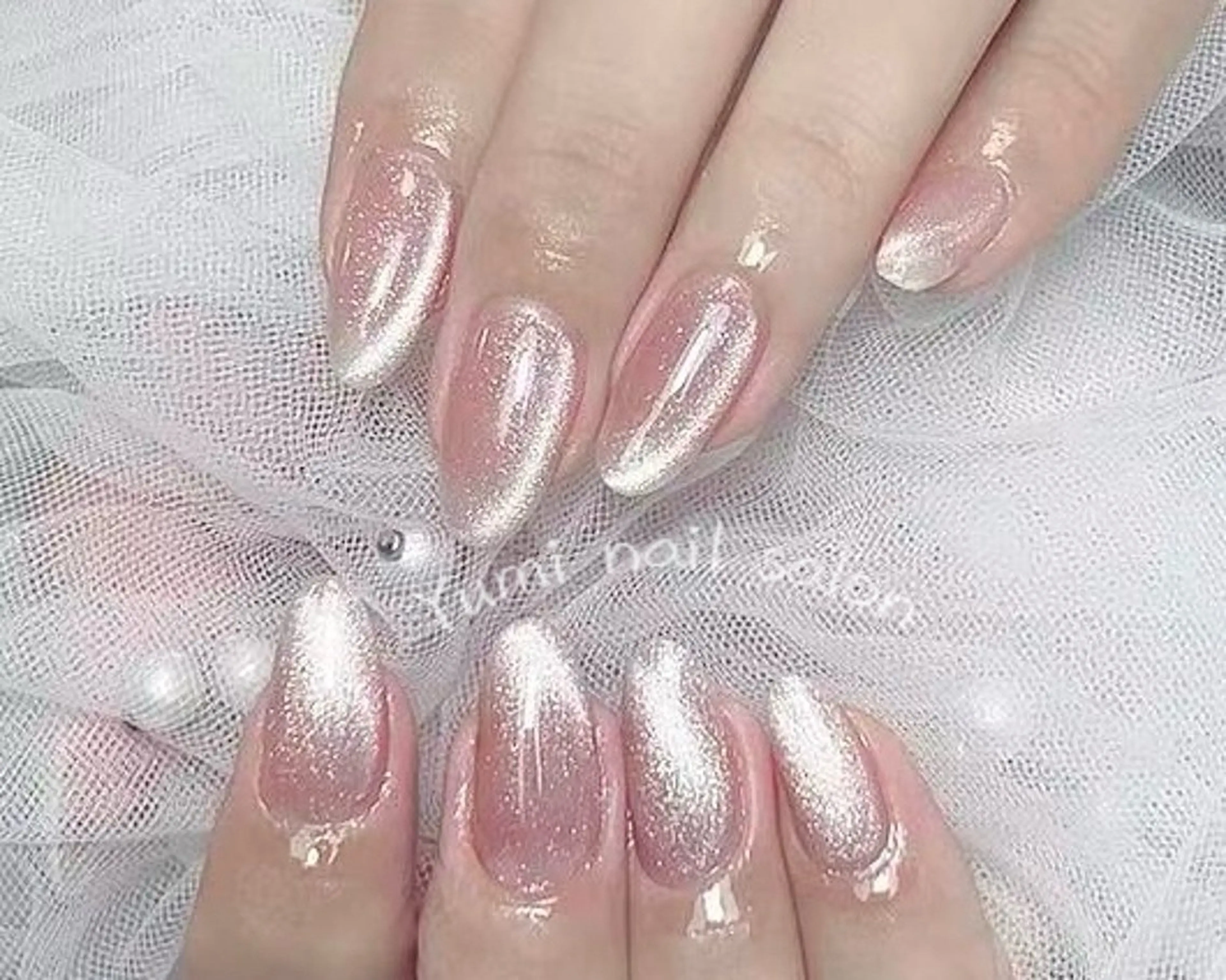 ネイル yumiジェル& チップ長さだしのネイルデザイン