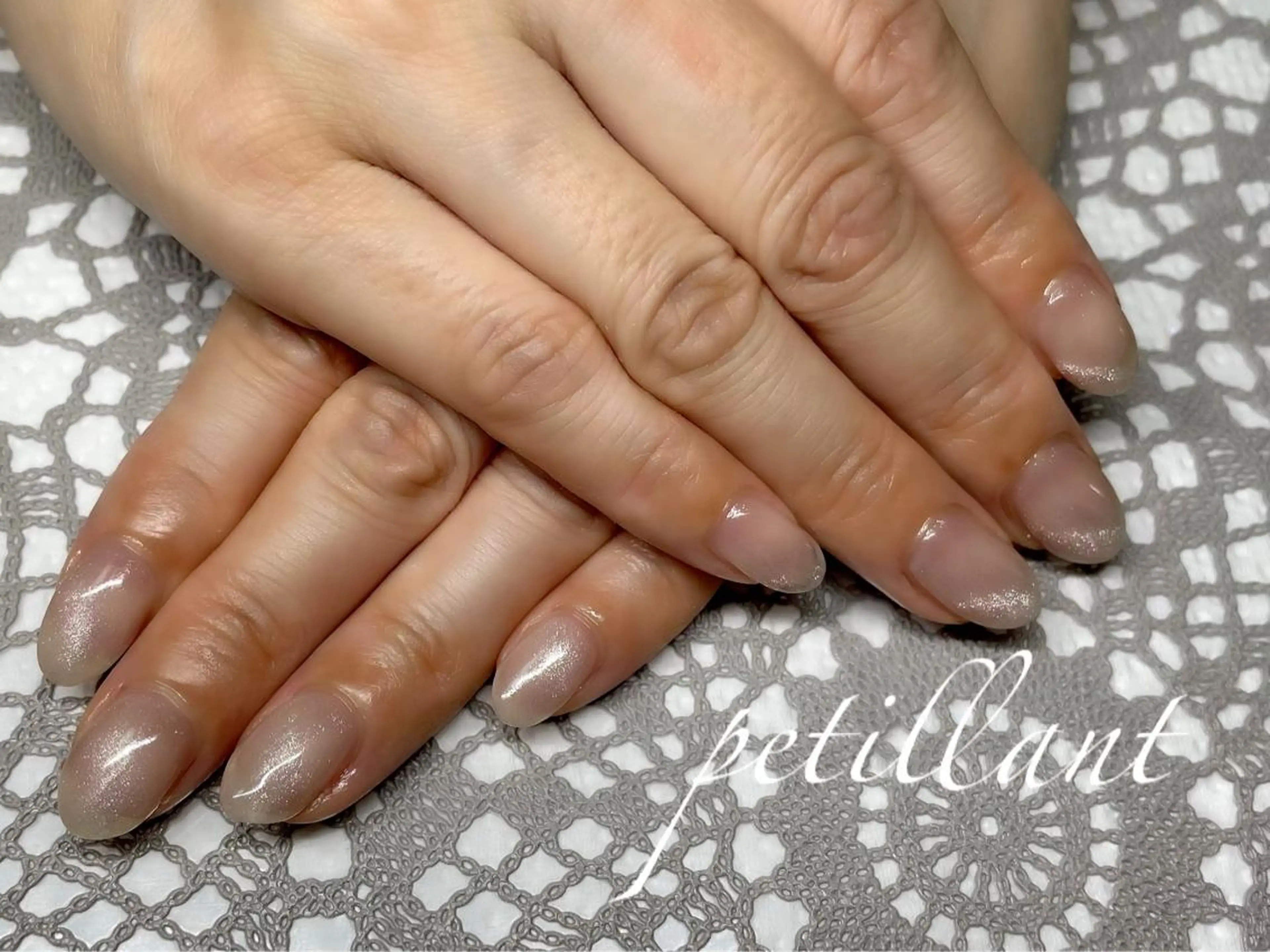 ネイル フットネイル キラキラネイル マグネットネイル ハンドネイル ハンドケア petillant所属・nail salon petillantのネイルデザイン