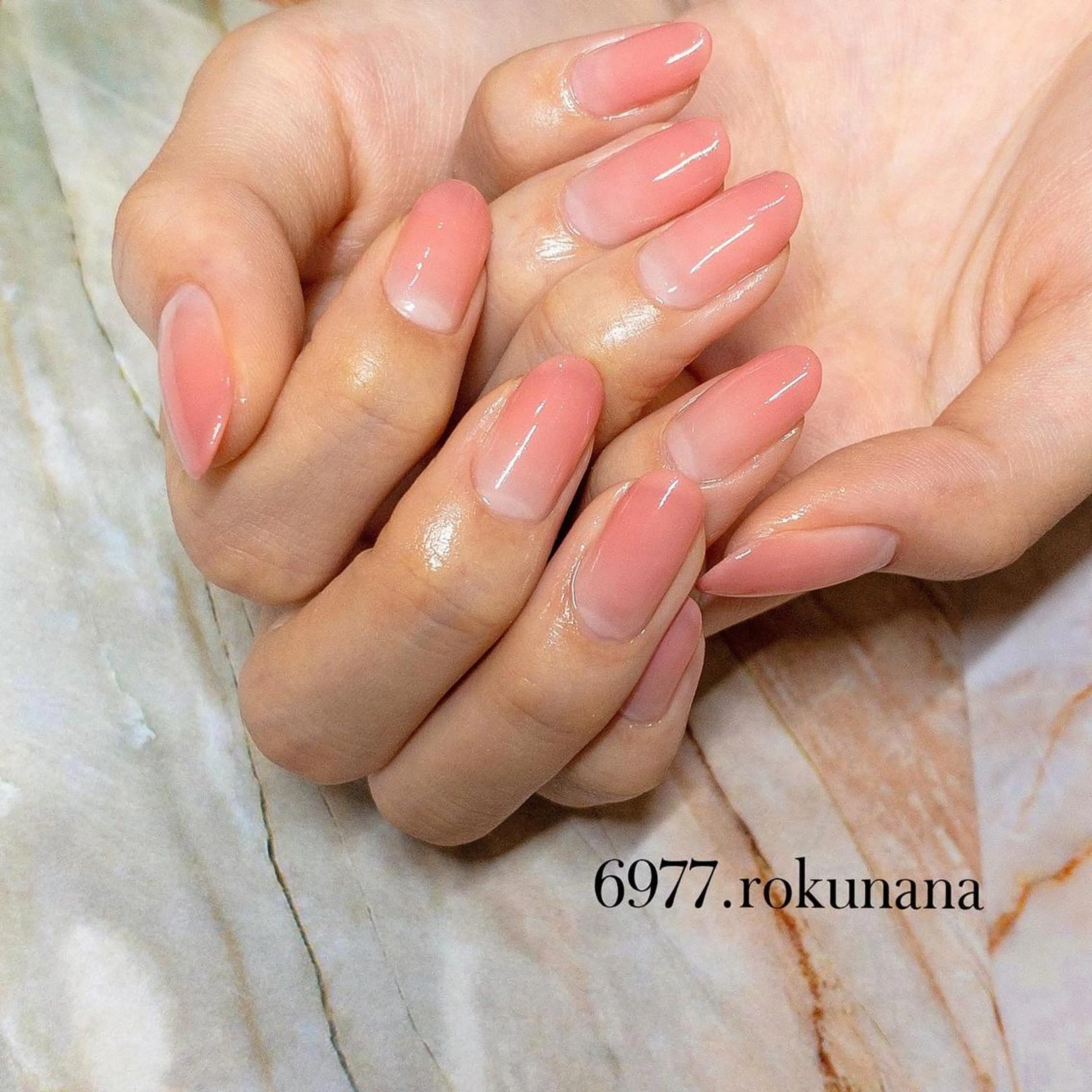 ネイル rokunana 佐野のネイルデザイン