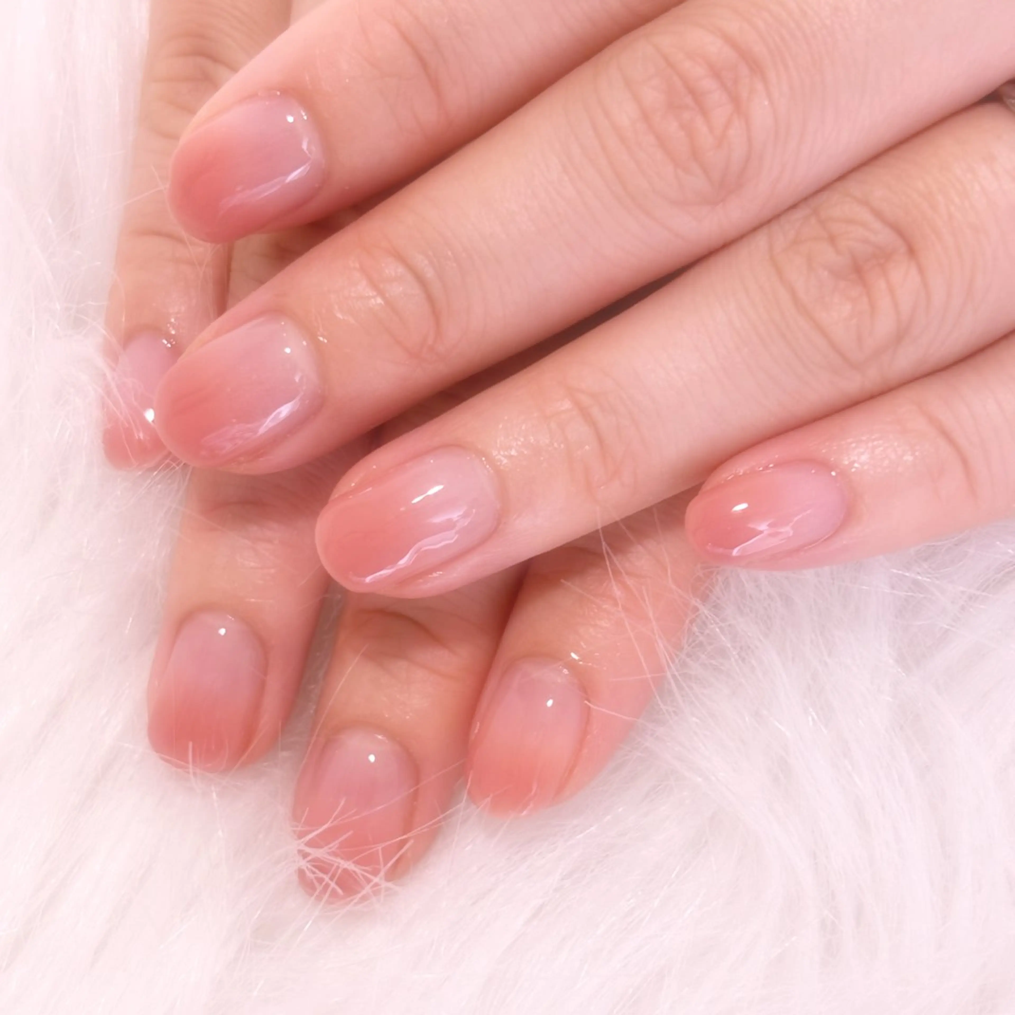 ネイル 梅島のネイル屋さん所属・梅島の ネイル屋さんのネイルデザイン