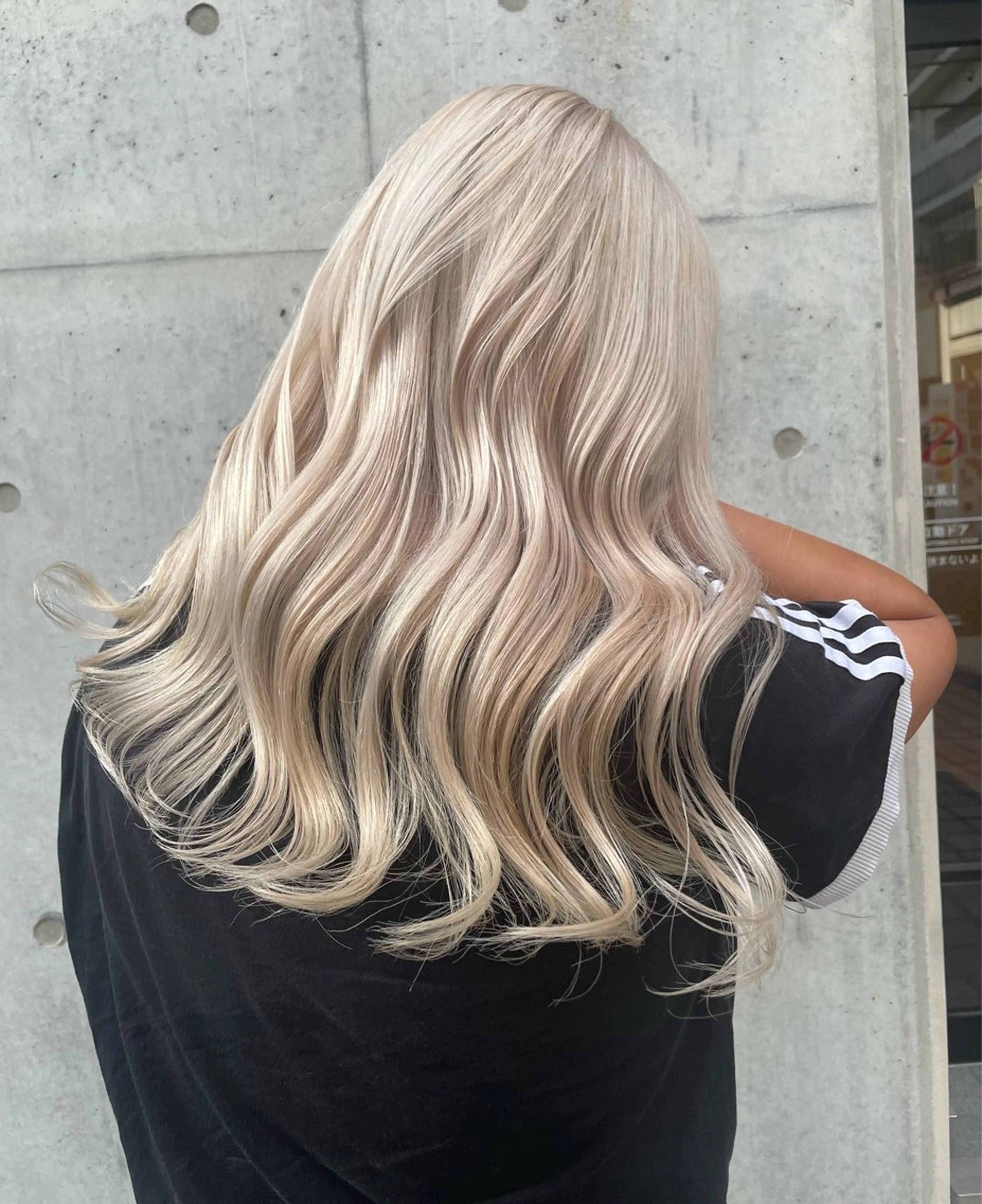 カラー ダブルカラー ハイトーンカラー BLEACHi豊田所属・BLEACHi /noeのヘアスタイル