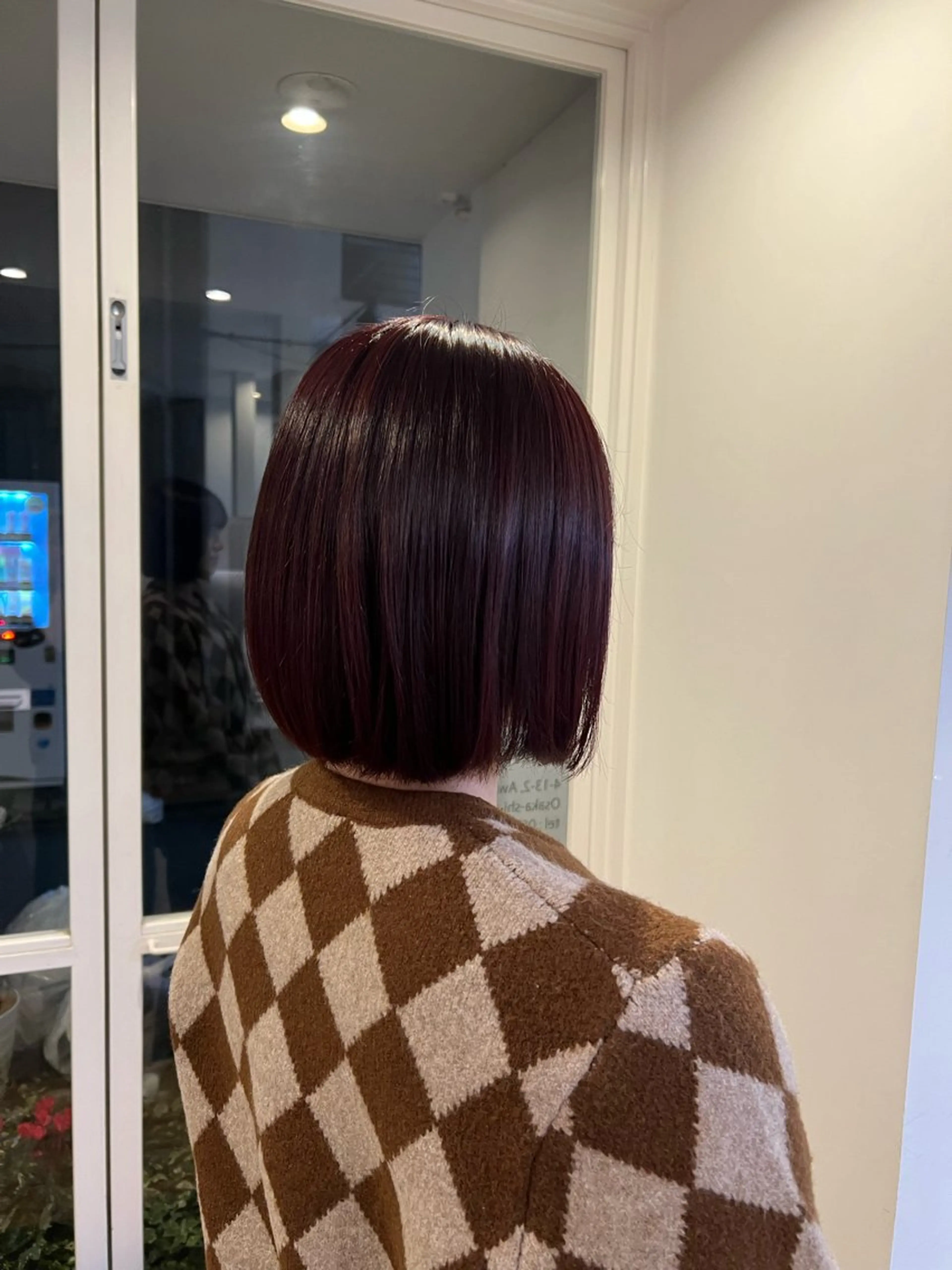 カラー ボルドーカラー ルビー 森崎 優菜のヘアスタイル