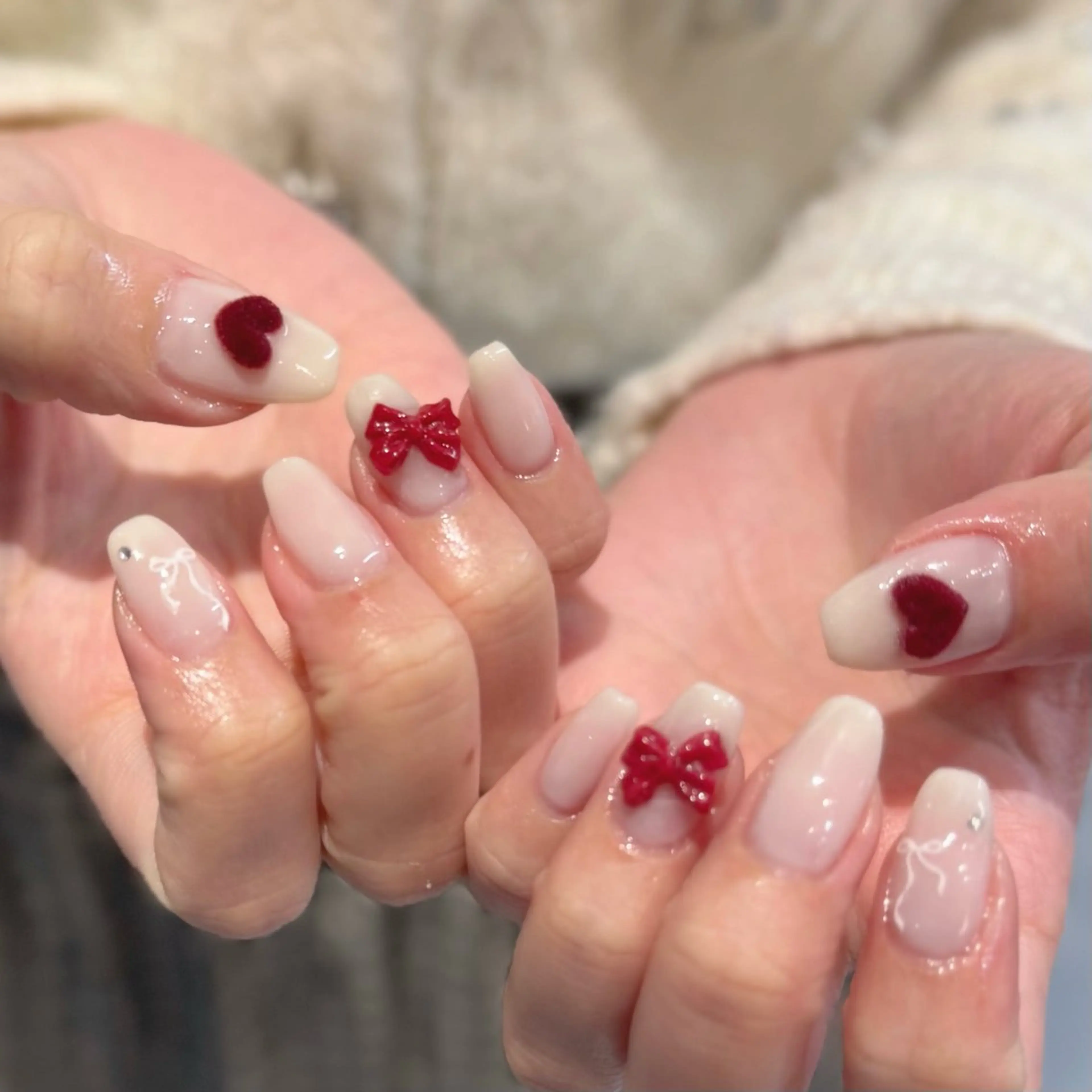 ネイル バレンタイン ハンドネイル ハンドケア Chizuru ☾ ໋のネイルデザイン