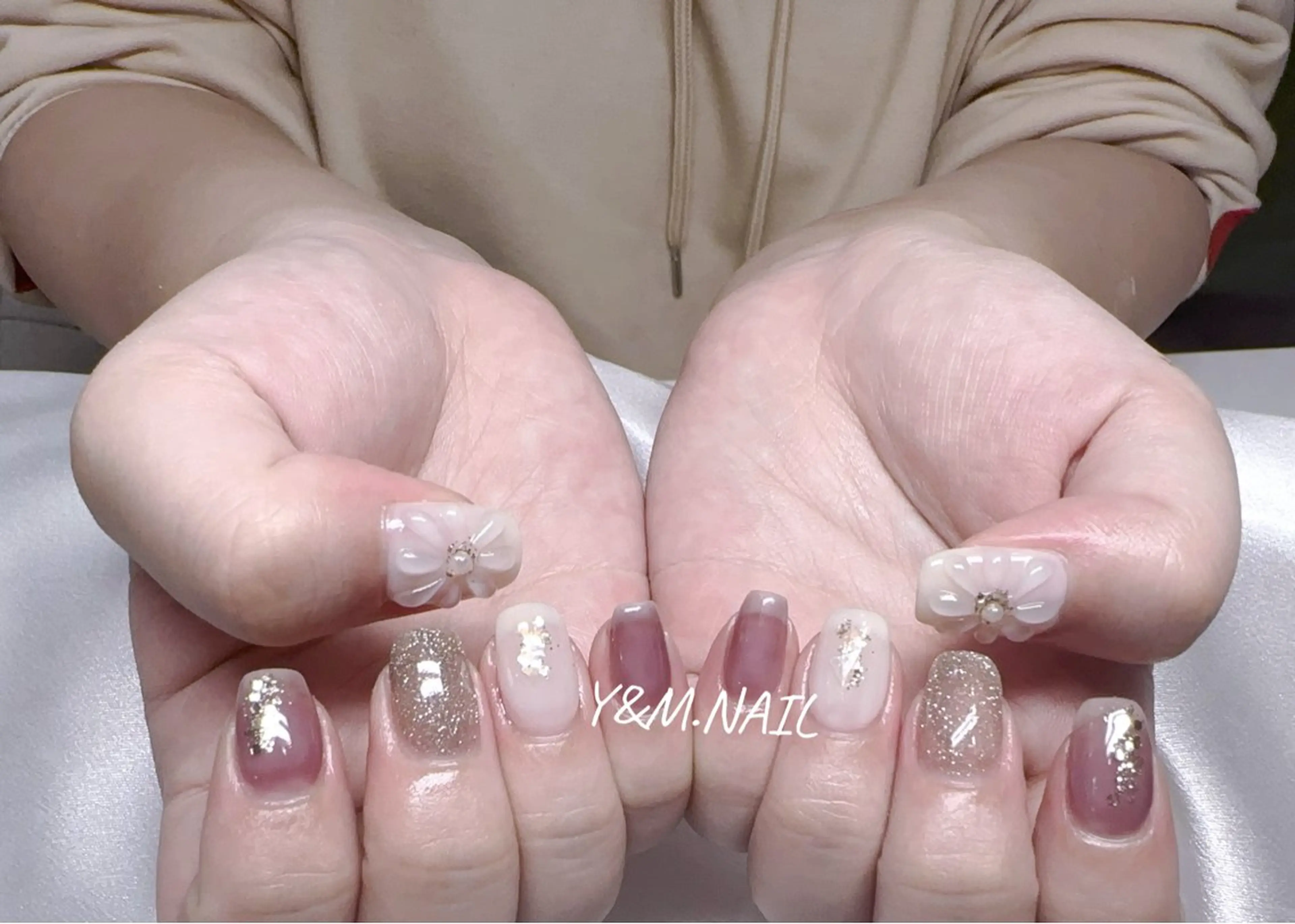 ネイル Ui_Amor (パラジェル)のネイルデザイン