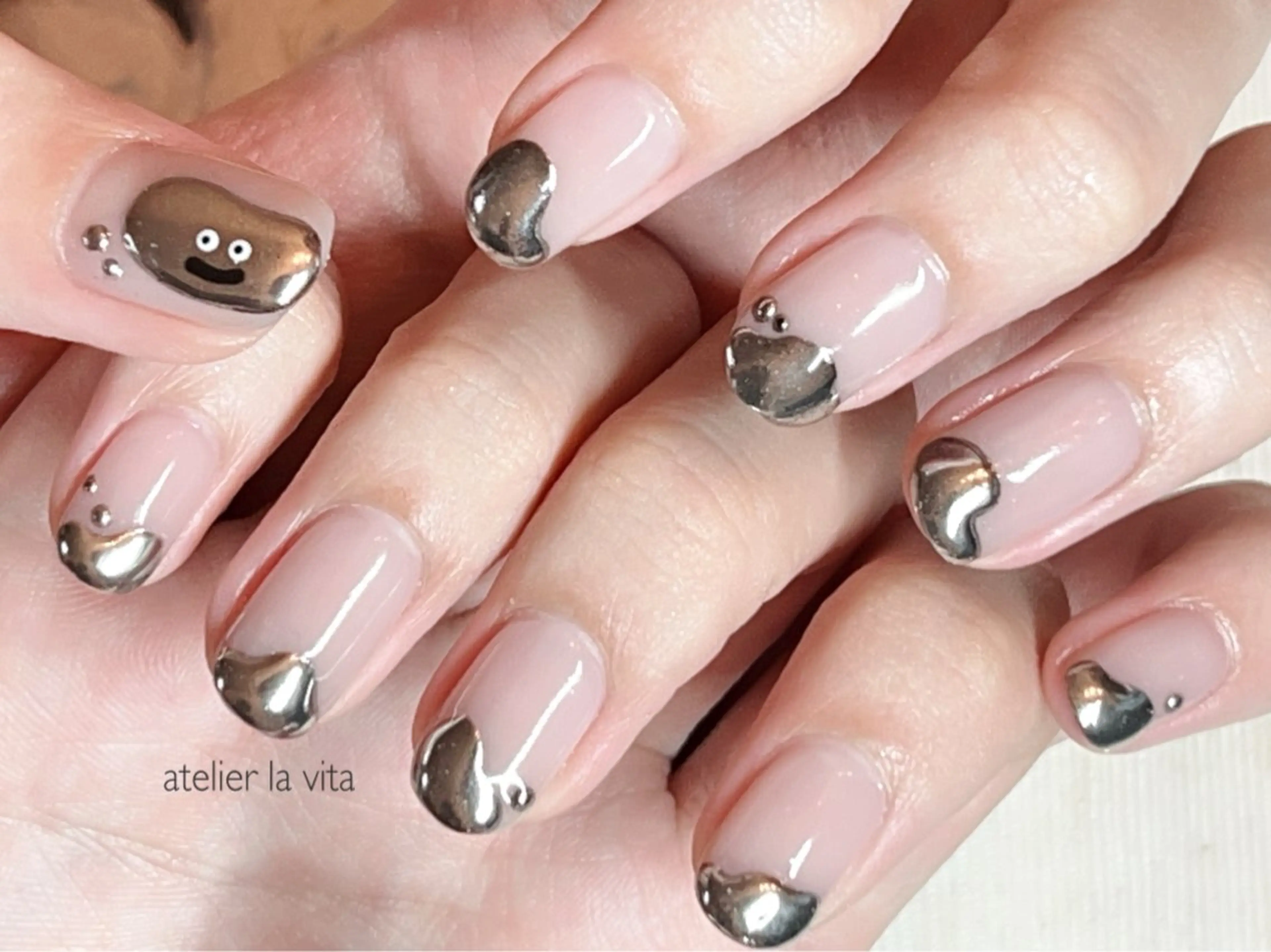 ネイル ジェルネイル ハート 氷ネイル・うるうるネイル マグネットネイル メンズネイル atelier la vita所属・lavita. mimuraのネイルデザイン