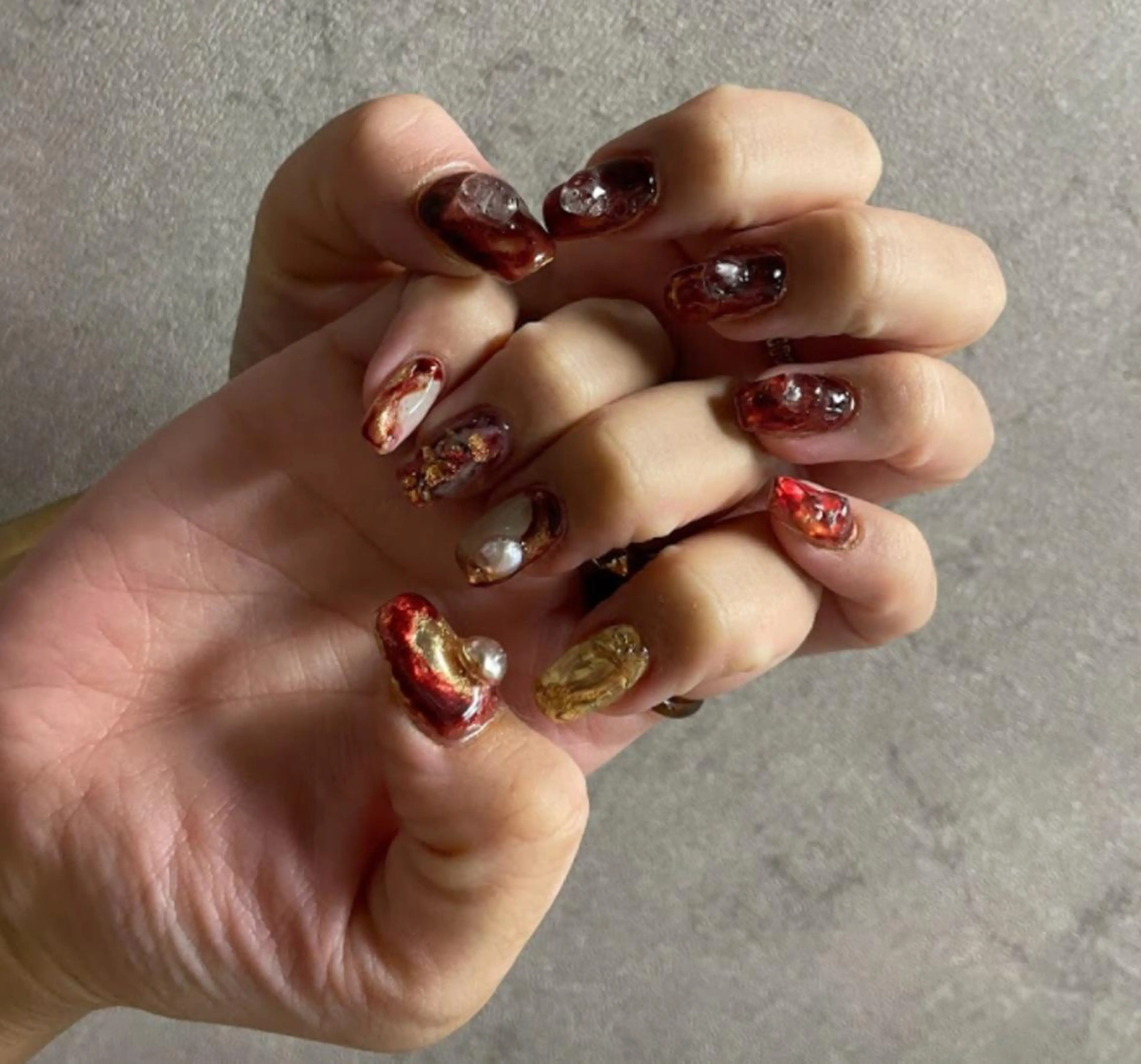 ネイル アートネイル オーロラネイル フレンチネイル 氷ネイル・うるうるネイル マグネットネイル nailstudio eviz新宿店のネイルデザイン