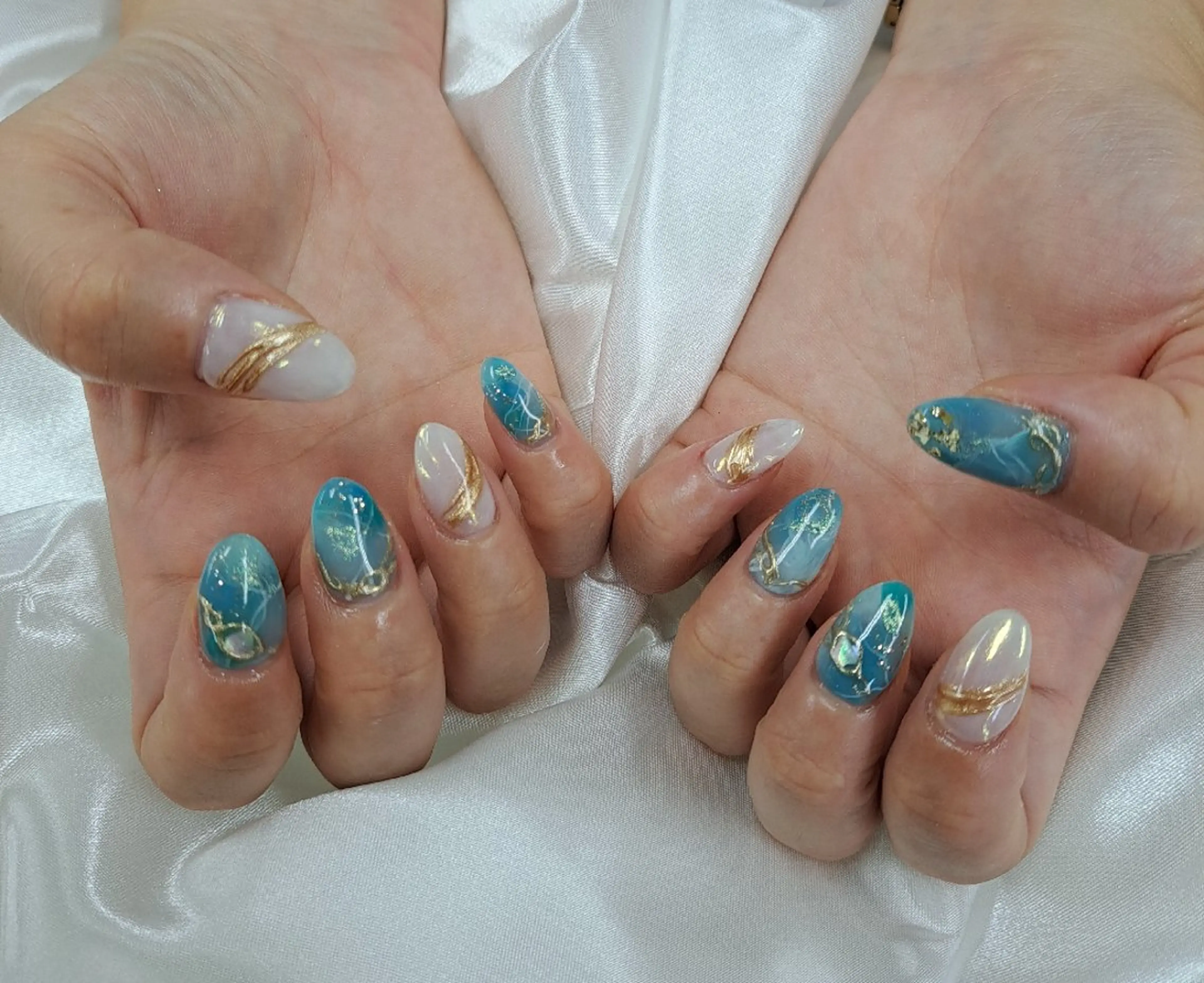 ネイル チークネイル フレンチネイル ジェルネイル ガーリー ハート ハンドネイル 河野ちえ (雑誌掲載サロン)のネイルデザイン