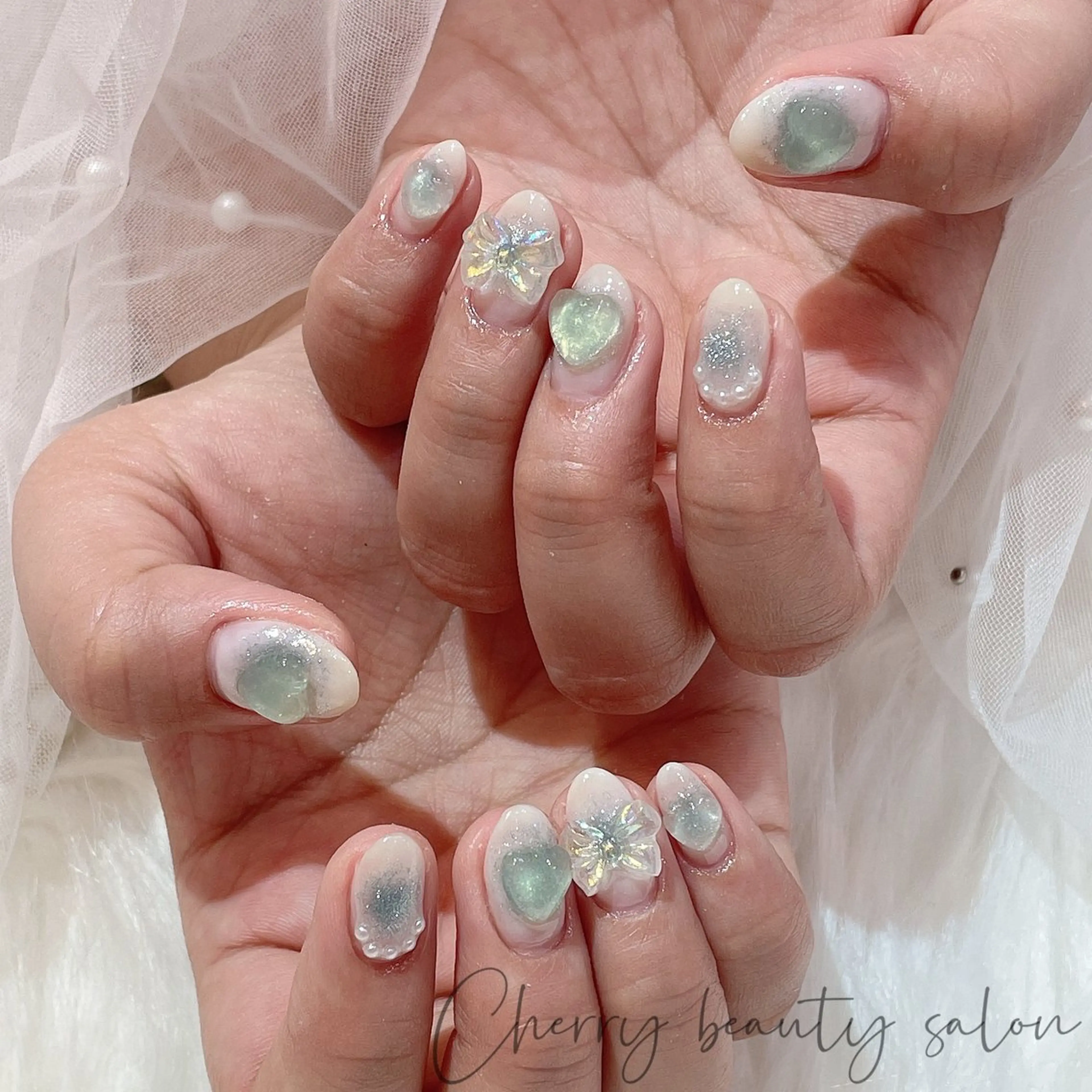 ネイル SAKURA 🍒のネイルデザイン