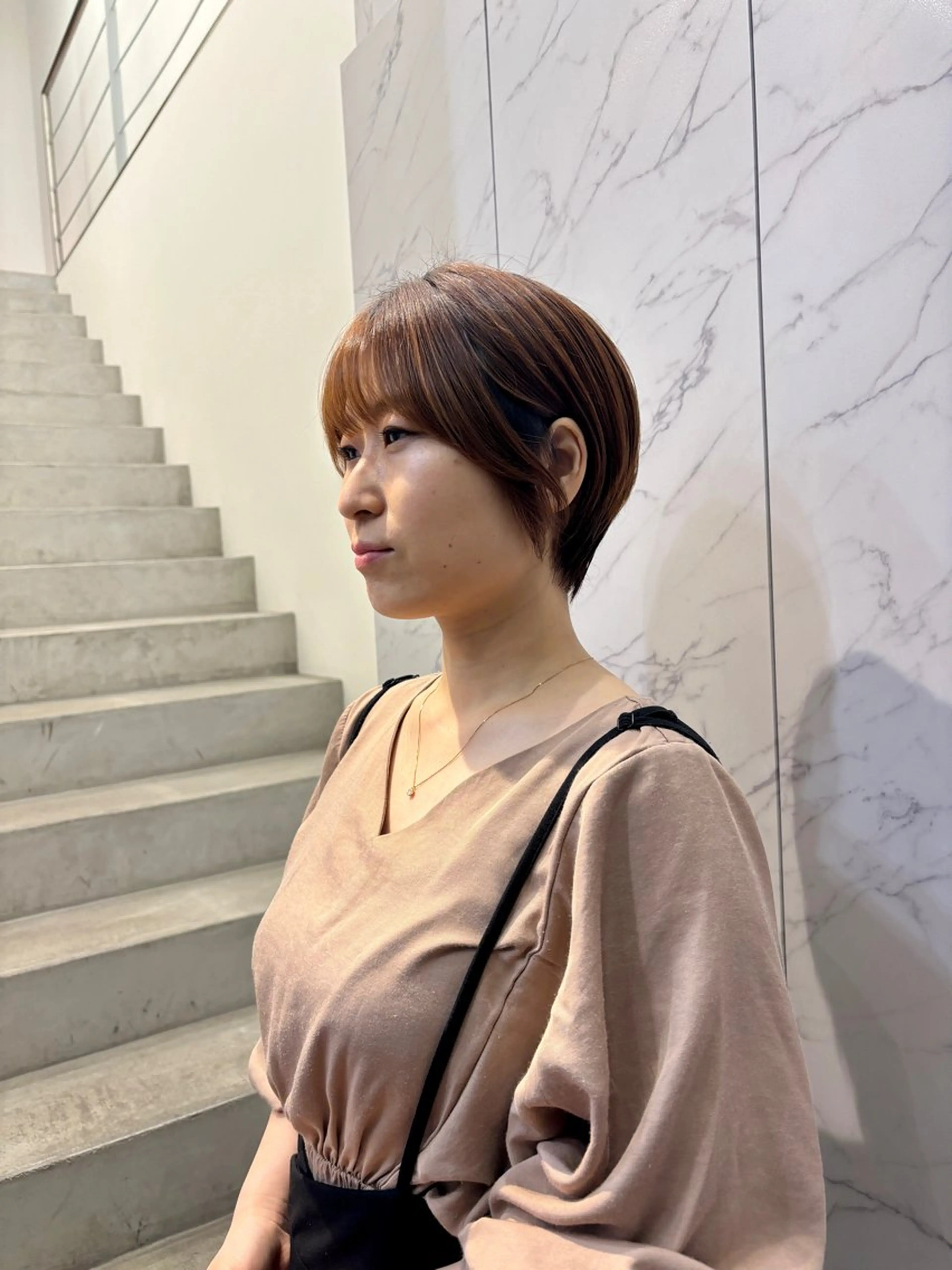 ショート miu /透明感カラーのヘアスタイル