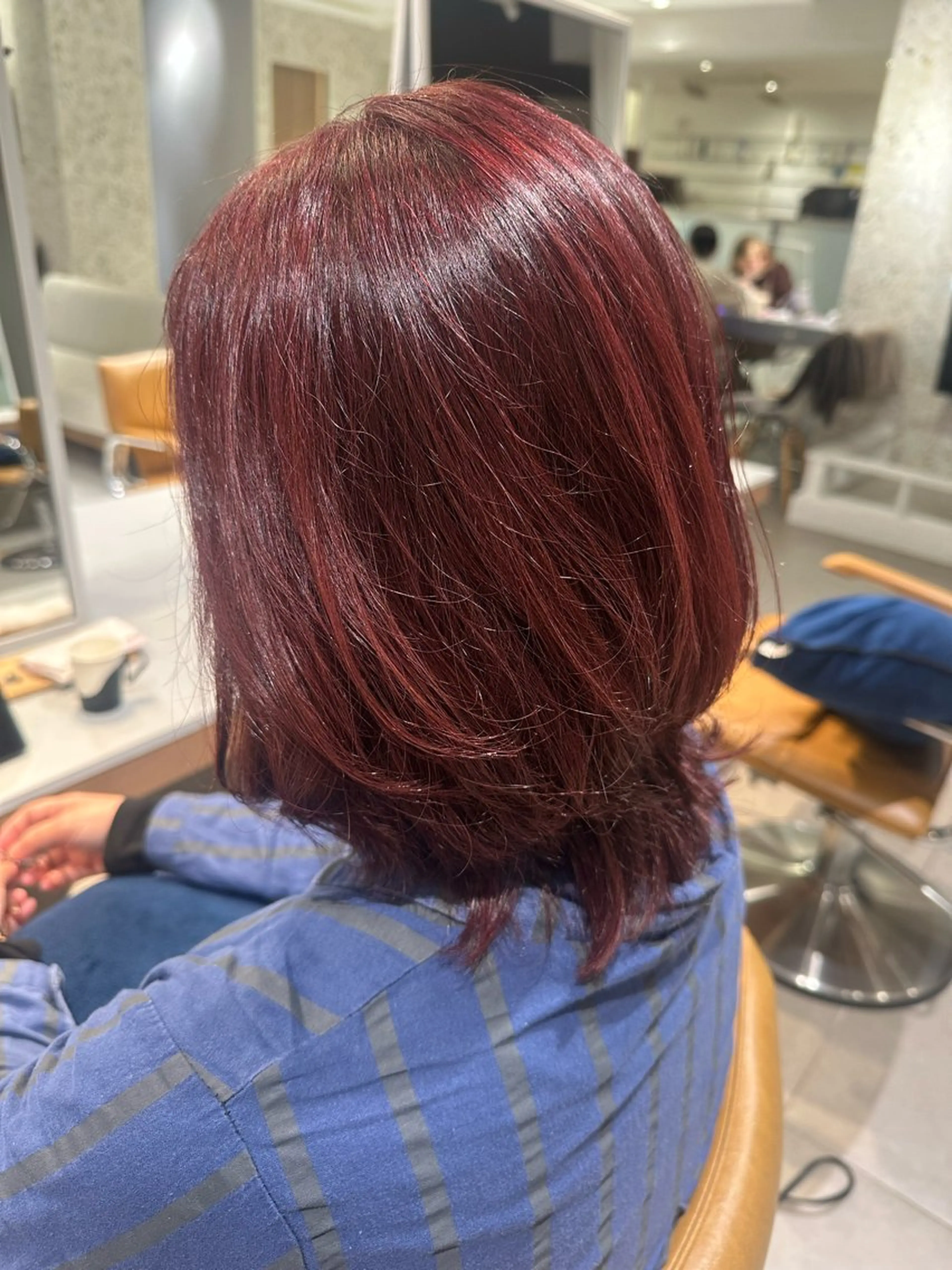 ミディアム カラー MIKA KITAMURAのヘアスタイル