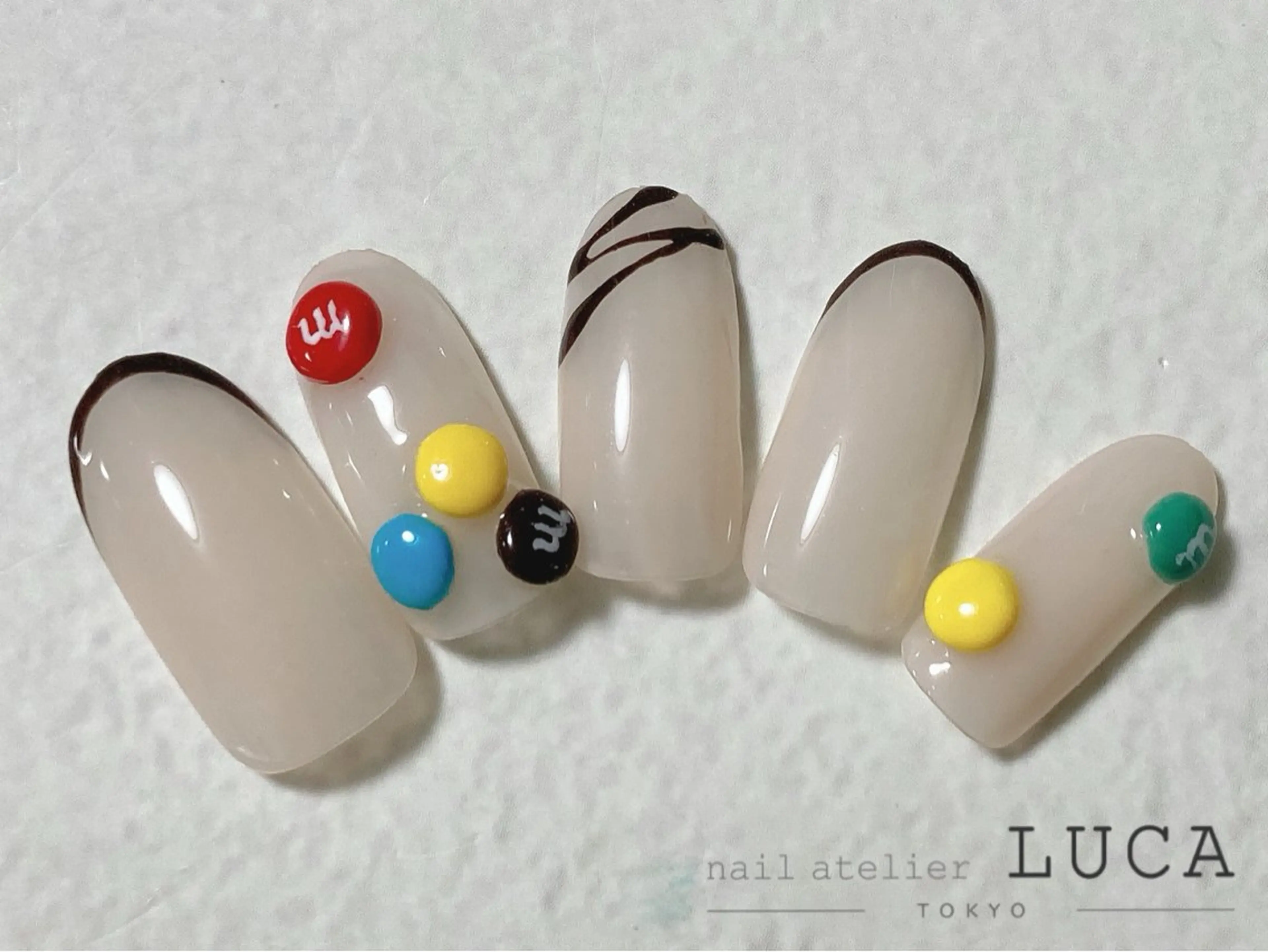 ネイル フレンチネイル ジェルネイル パラジェル ネイルアトリエルカ 米原のネイルデザイン