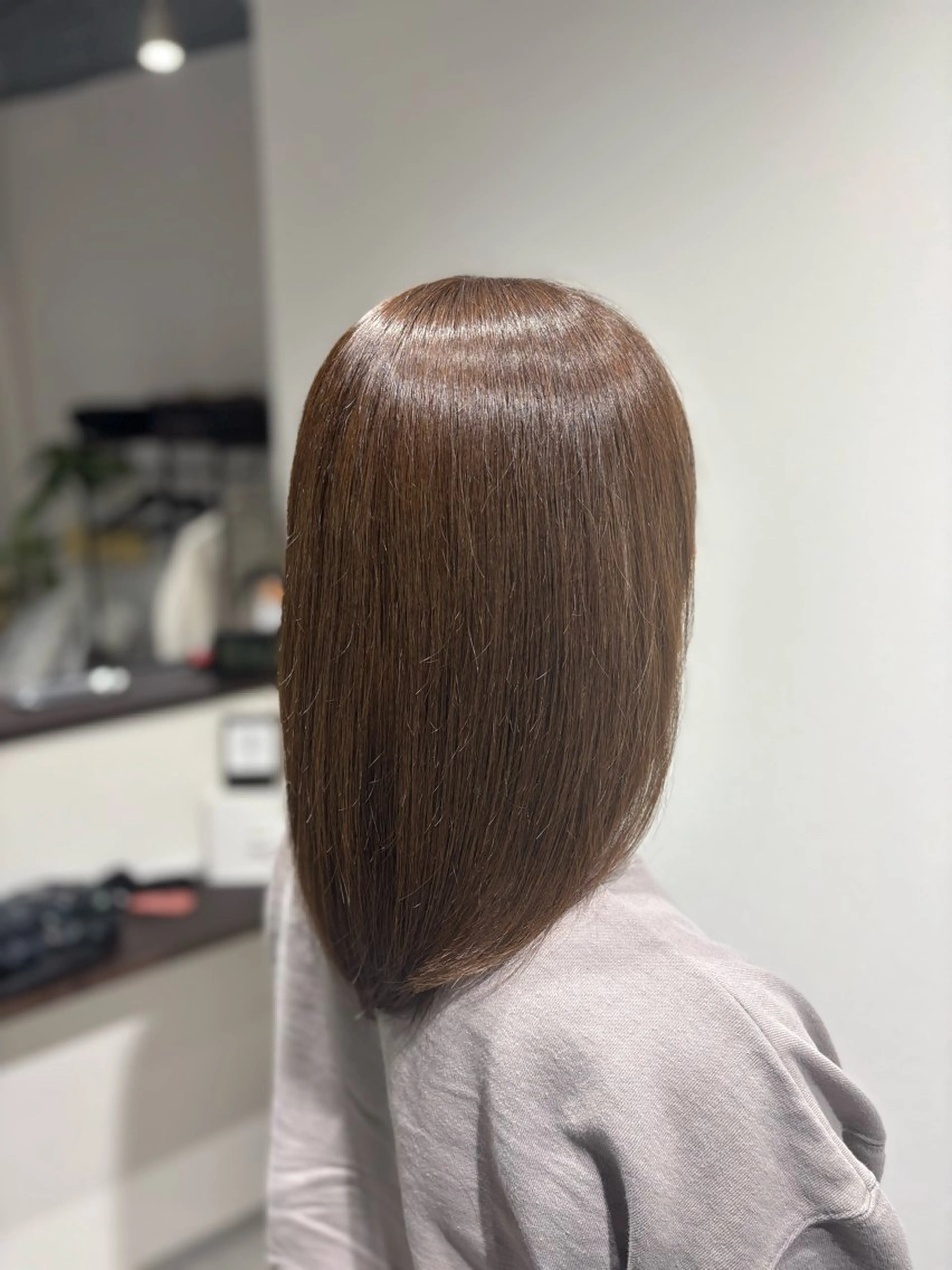 セミロング カット 縮毛矯正 KIBUN所属・青木 理のヘアスタイル