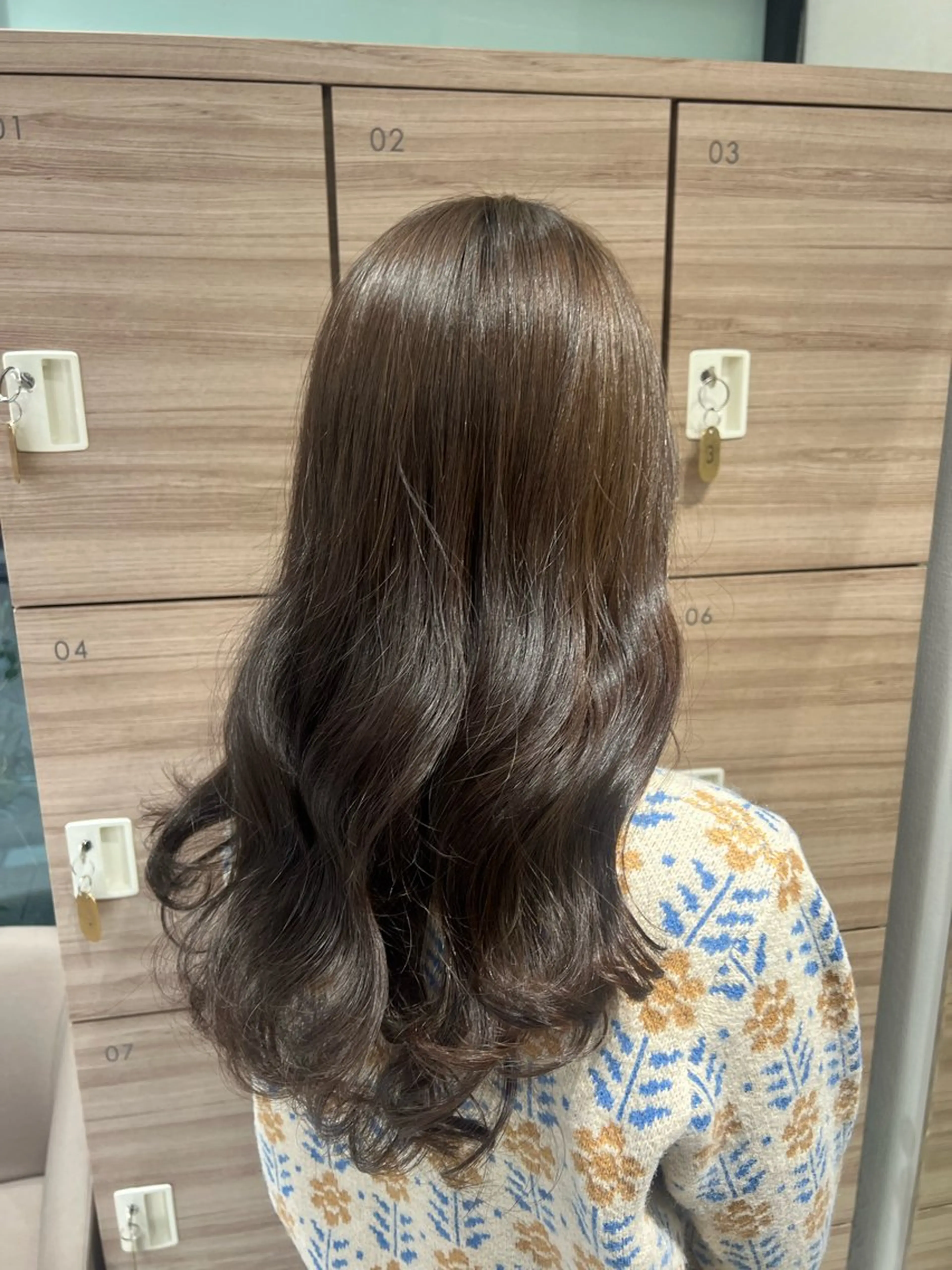 《⭐️1番人気⭐️》髪質改善カラー🫧🤍＋贅沢トリートメント付き🧴の写真