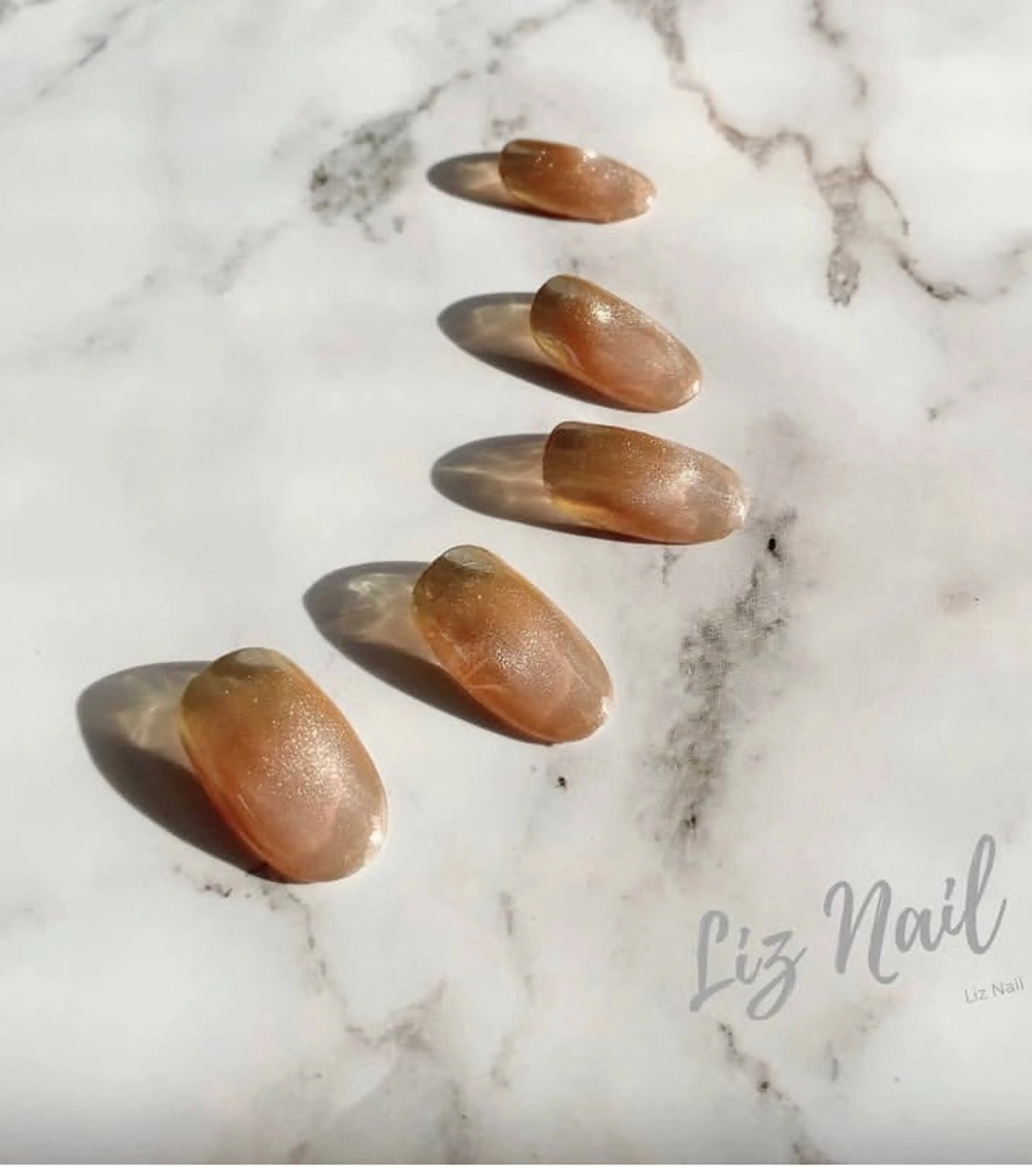 ネイル リズネイル・ 新宿・代々木のネイルデザイン