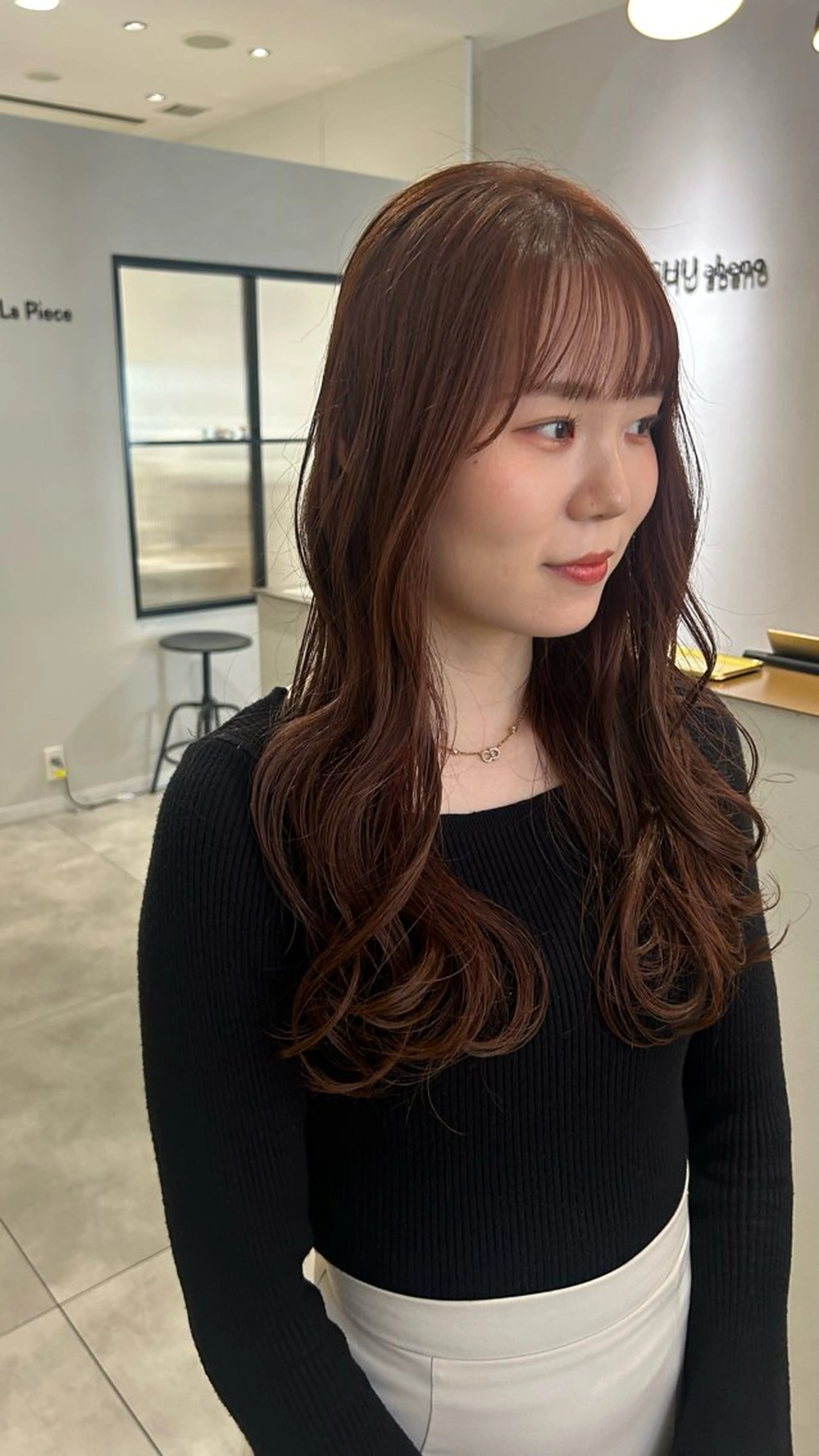 セミロング カラー ブラウンカラー ピンクカラー カット ヘアカラー オリーブベージュ/ ブリーチなし透明感のヘアスタイル