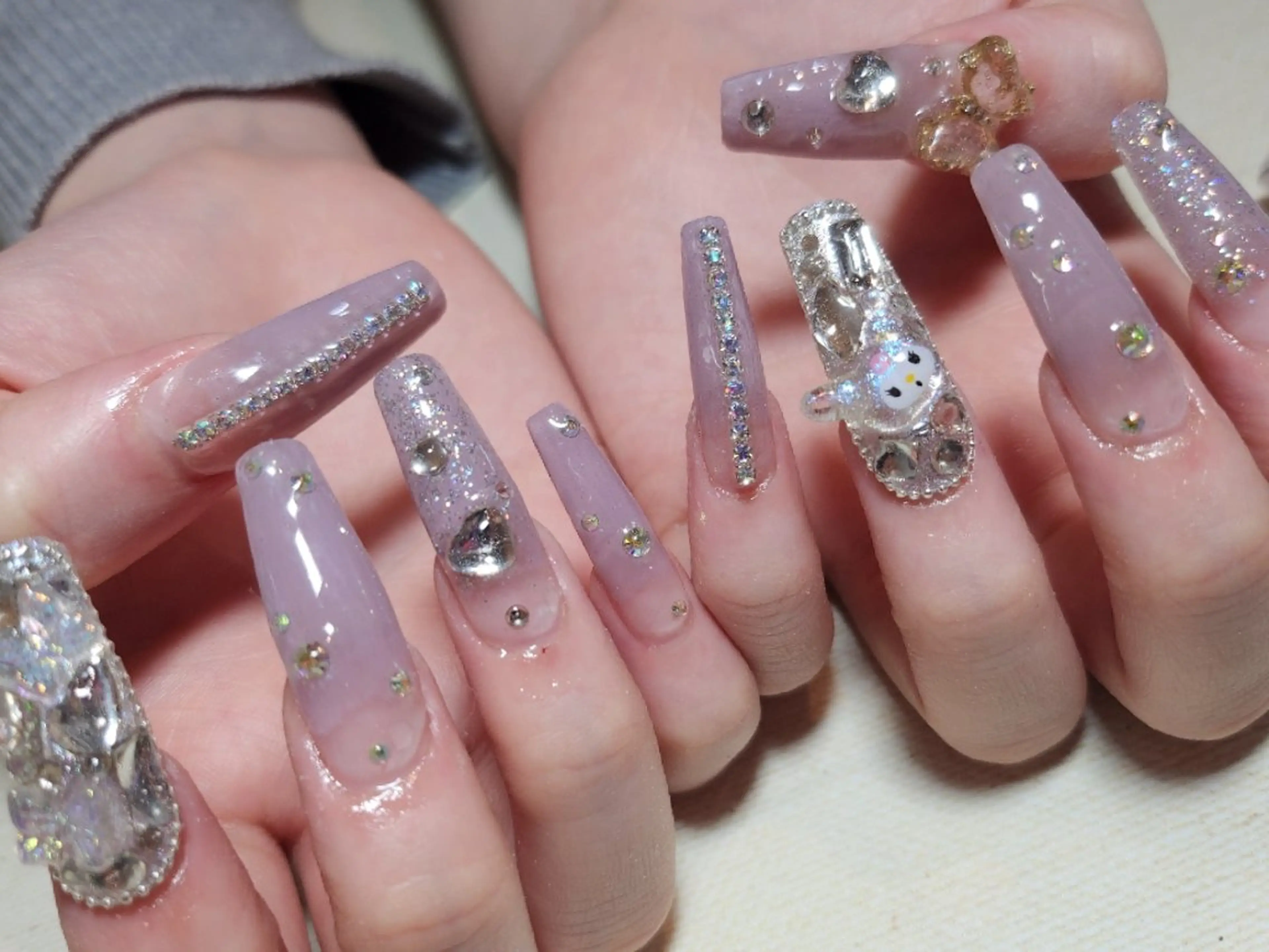 ネイル ハンドネイル 💜bora .のネイルデザイン