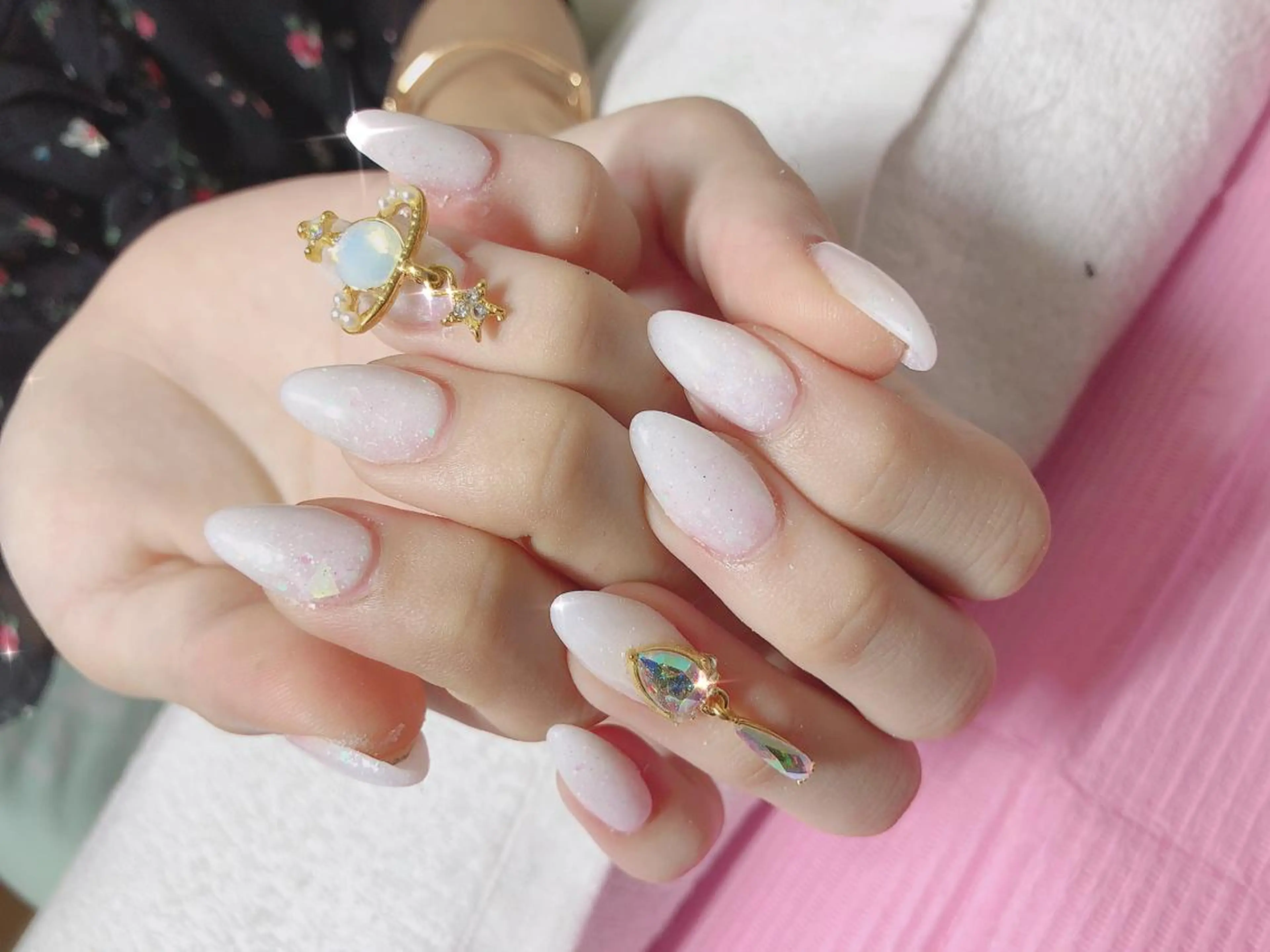 ミディアム ネイル ハンドネイル 《LB》ラブリエ Nail&eyeのマツエク・マツパデザイン