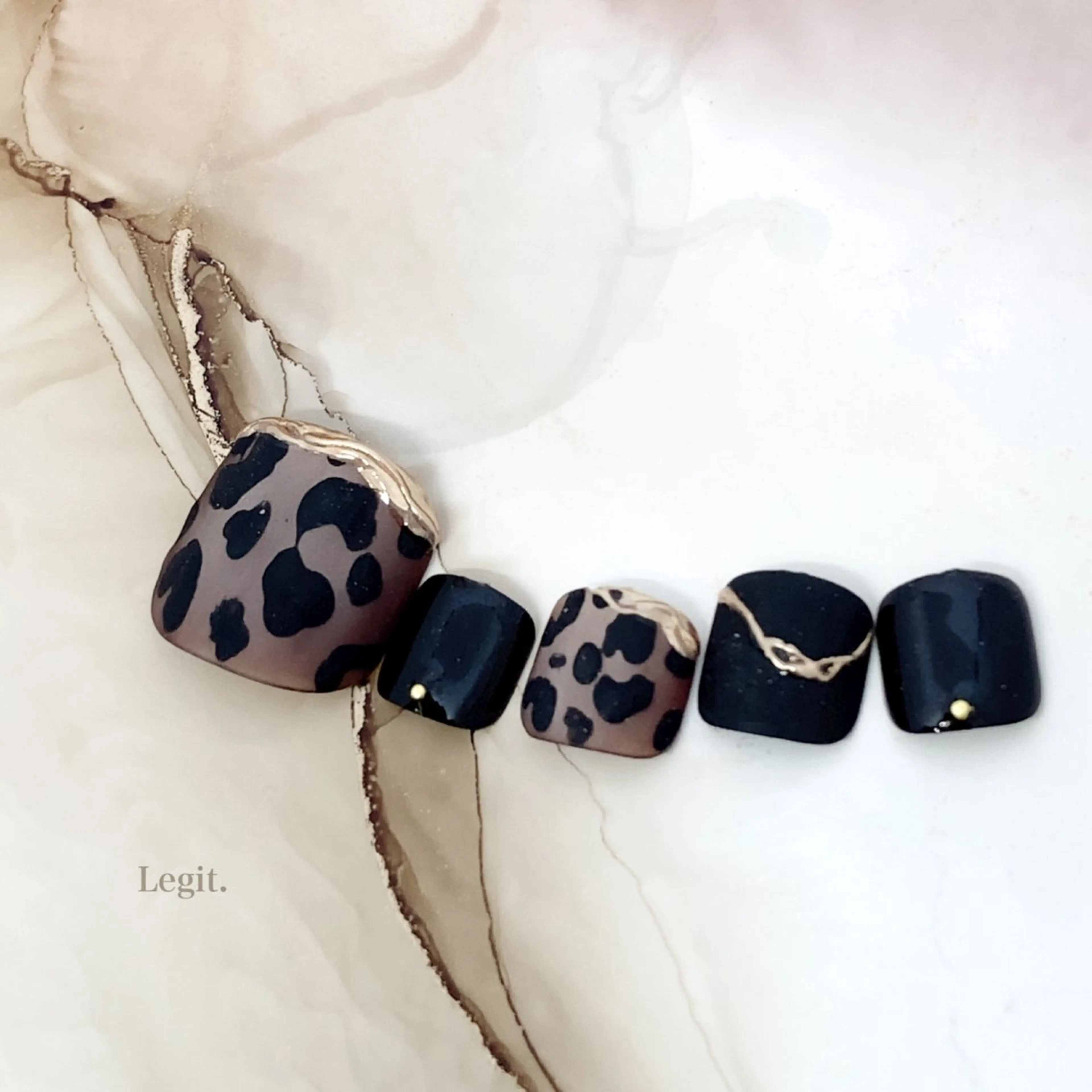 ネイル Legit nail salonのネイルデザイン