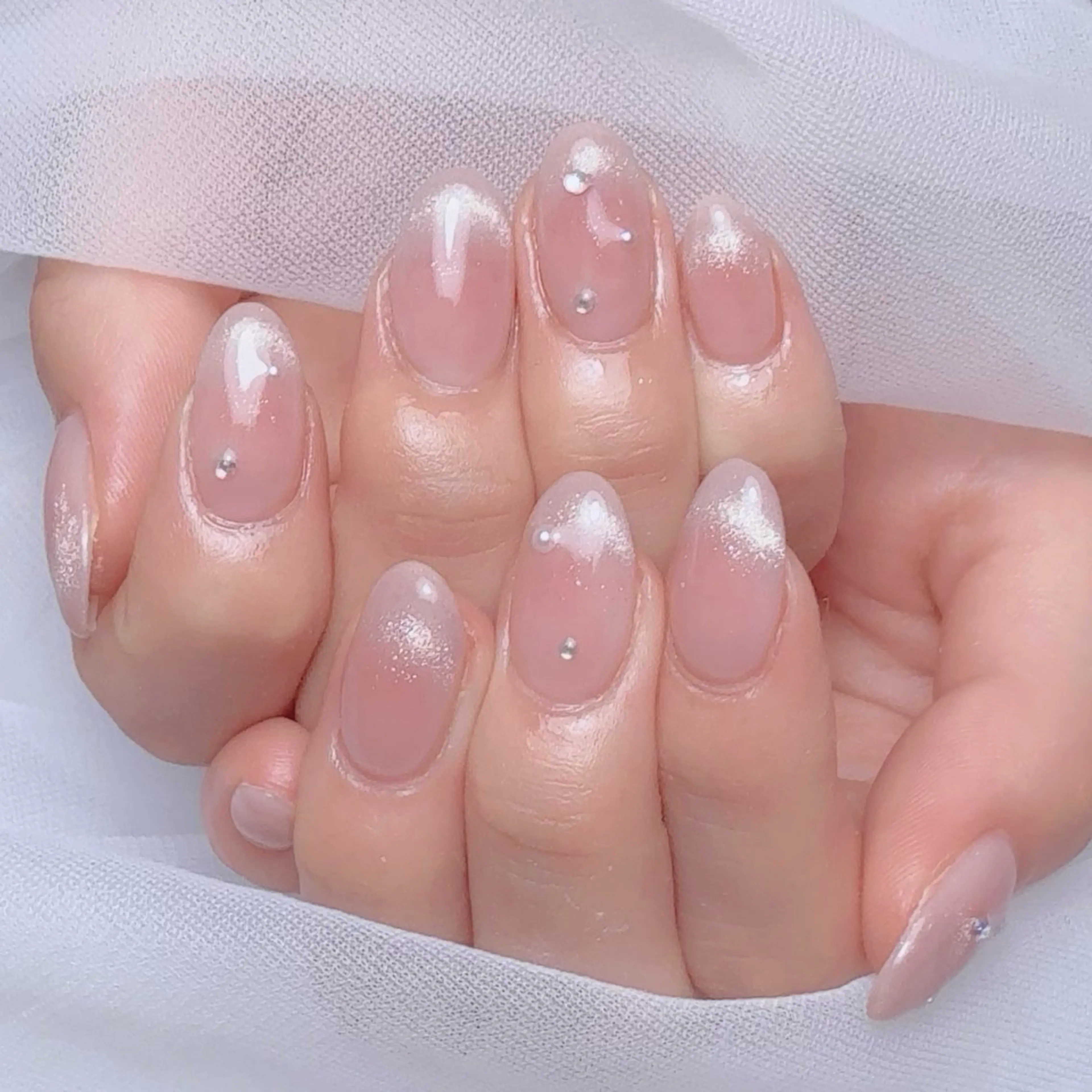 ネイル ジェルネイル キラキラネイル 韓国ネイル マグネットネイル ニュアンスネイル ハンドネイル SAORI🎀 マグネット特化サロンのネイルデザイン