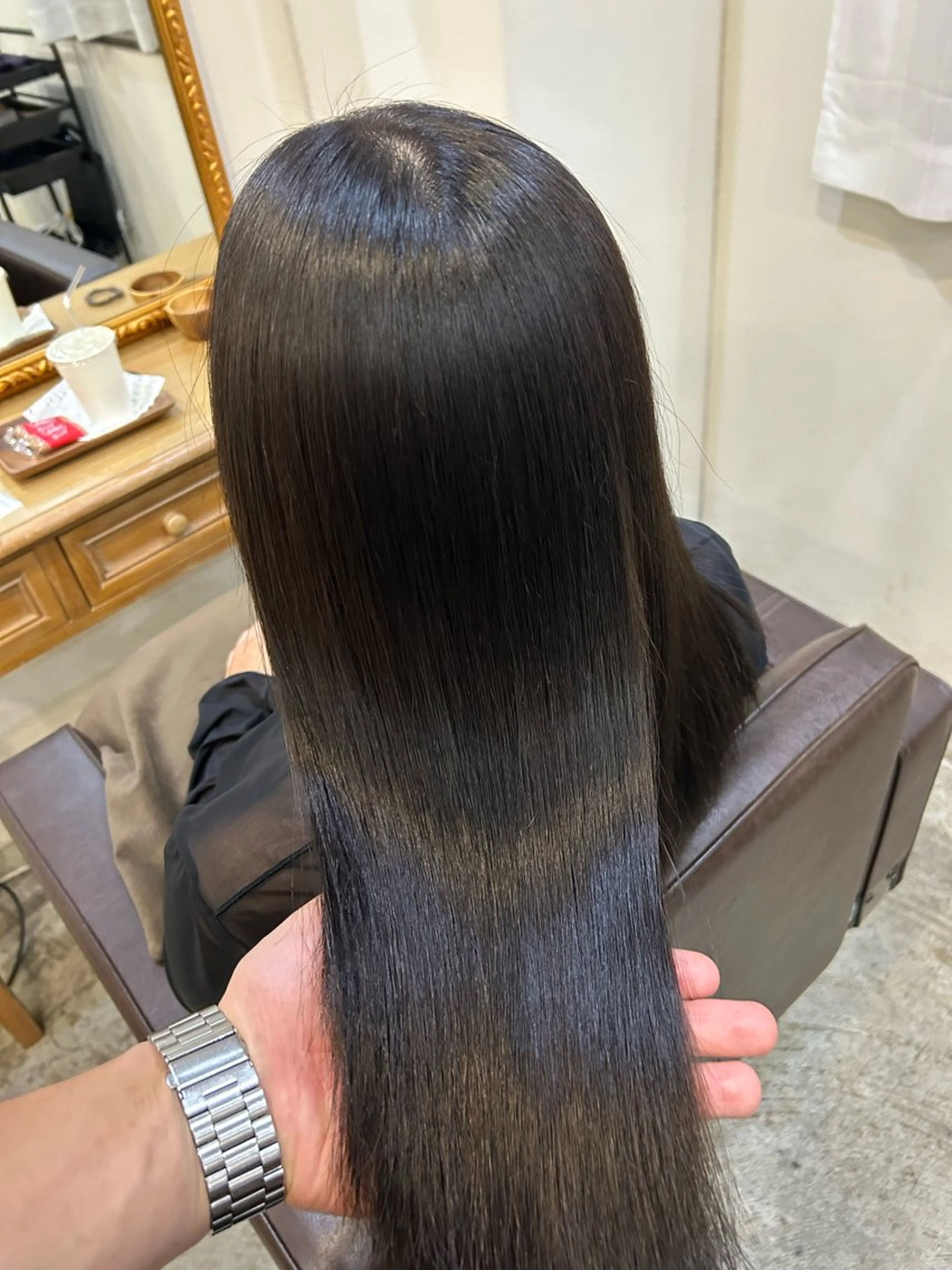 ロング カラー 小澤 一稀のヘアスタイル