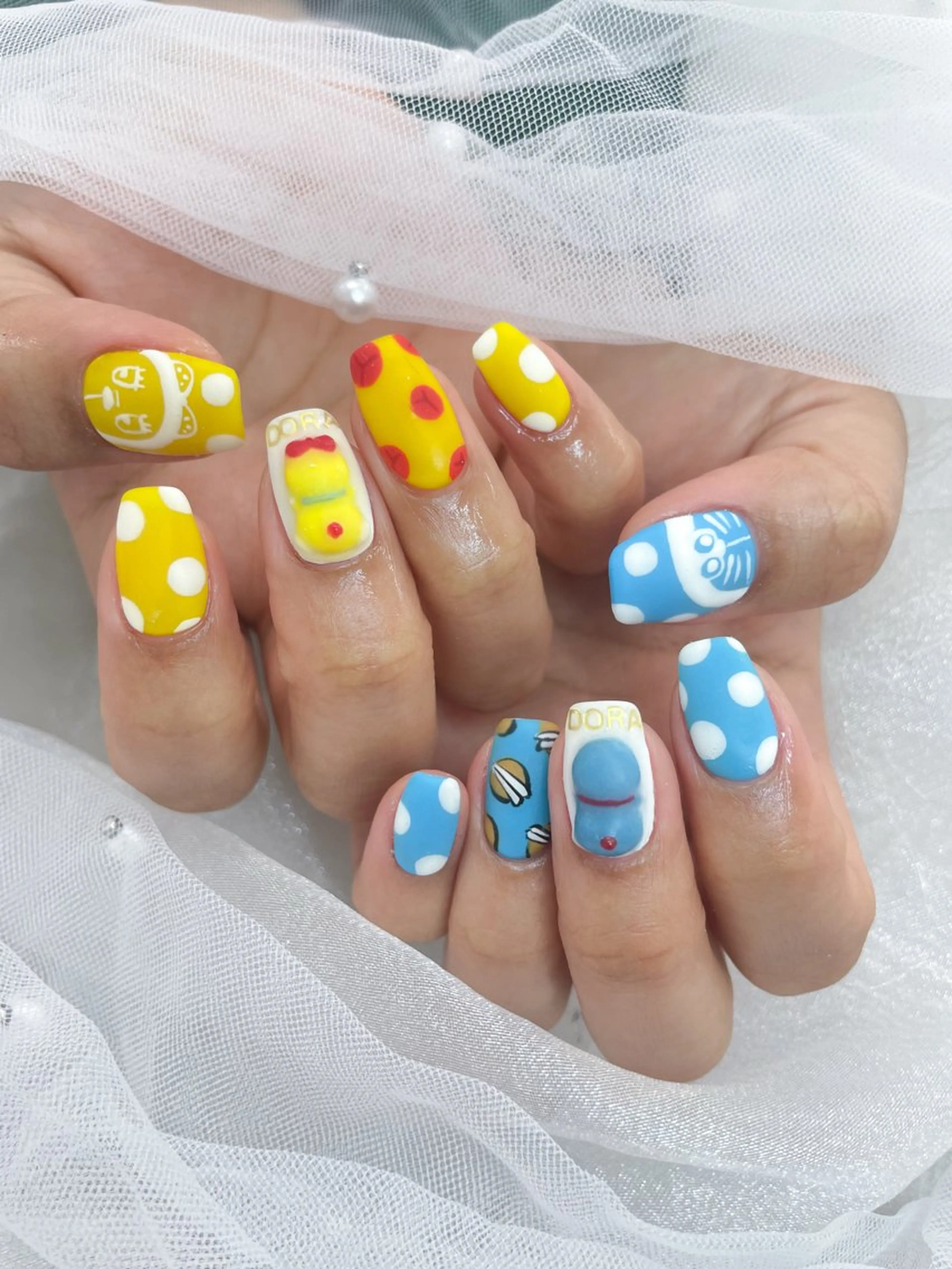 ネイル ハンドネイル 五十嵐 美智のネイルデザイン