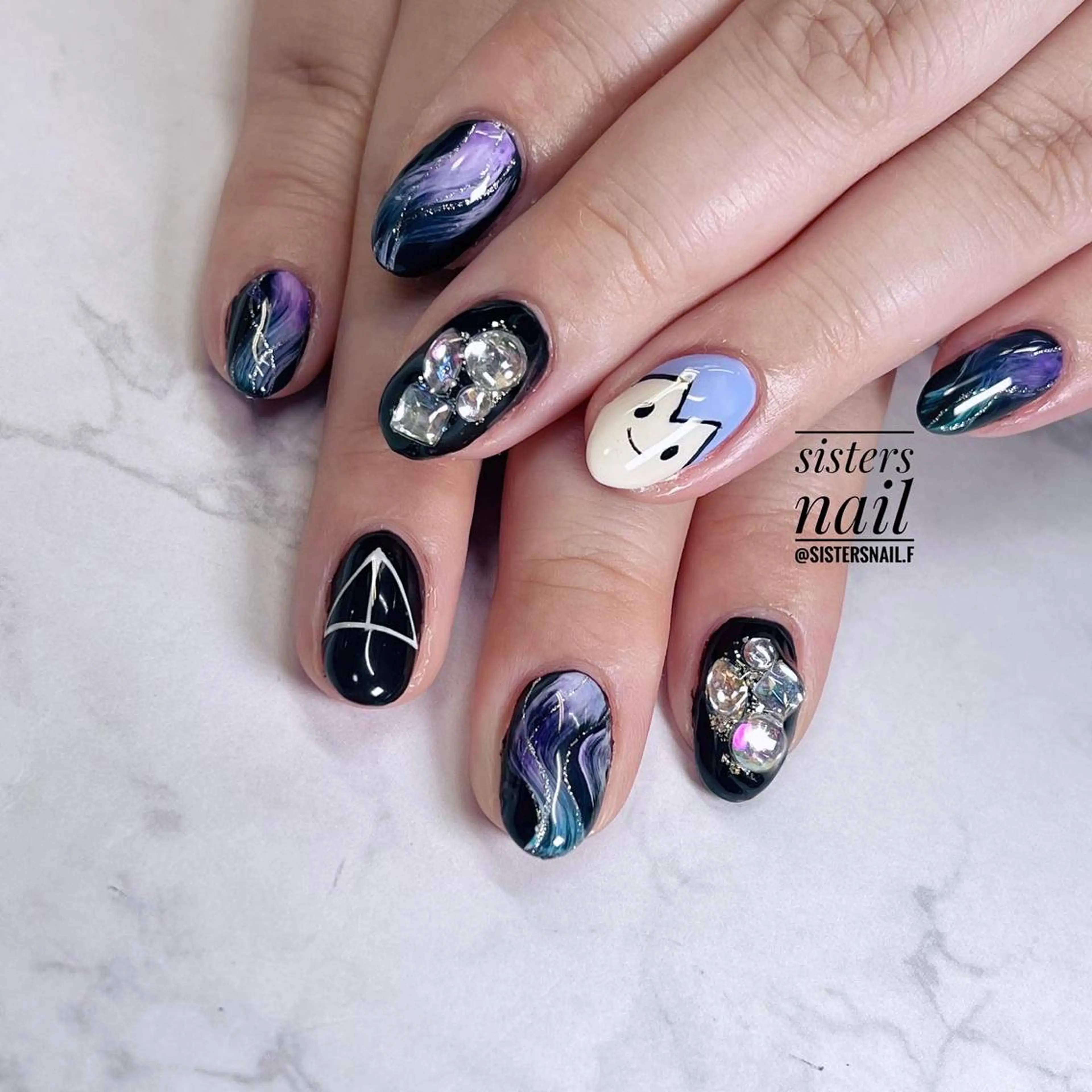 ネイル アートネイル 持ち込み オフィスネイル 夏ネイル sisters nail.fのネイルデザイン