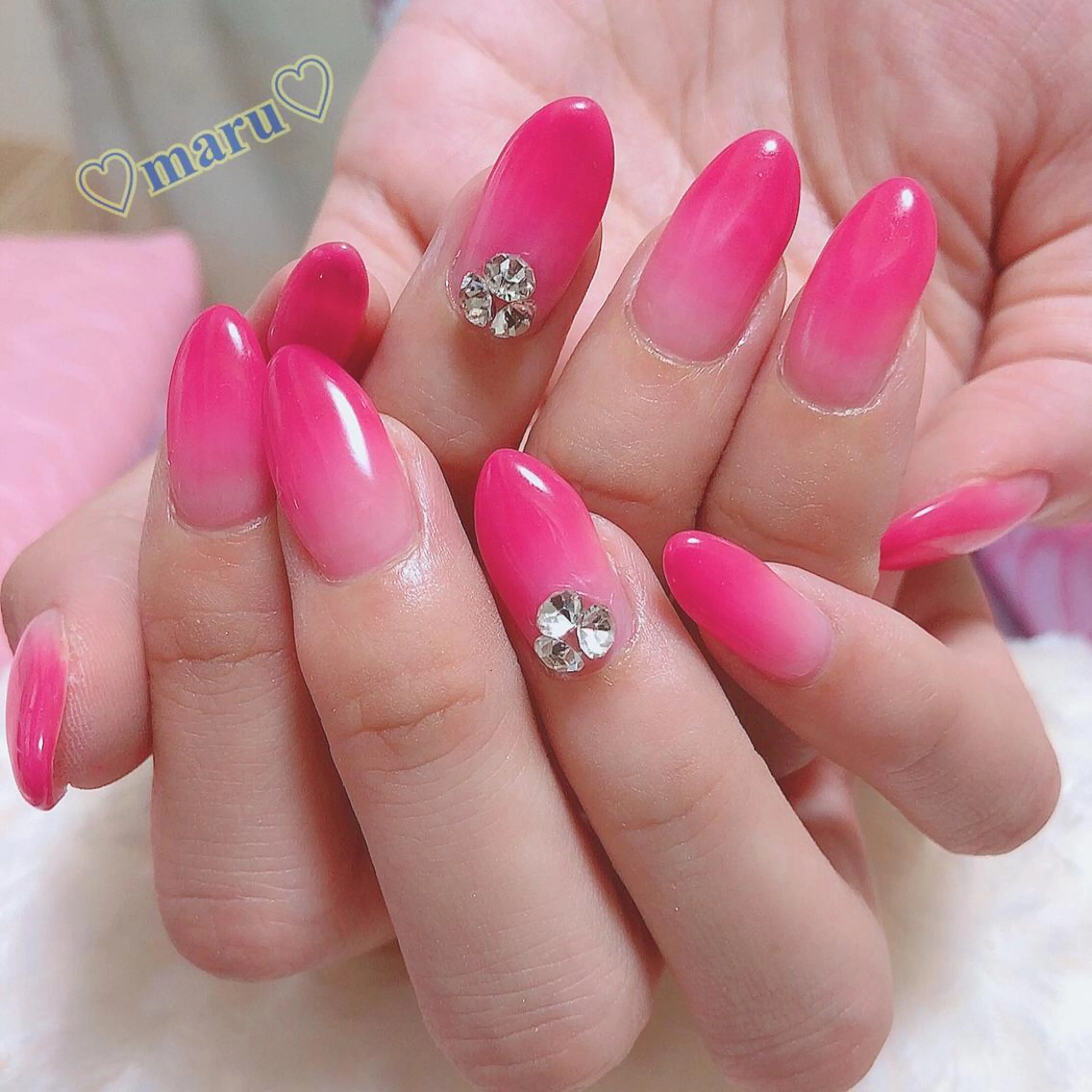 ネイル ハンドネイル フットネイル まるみ ♡のネイルデザイン