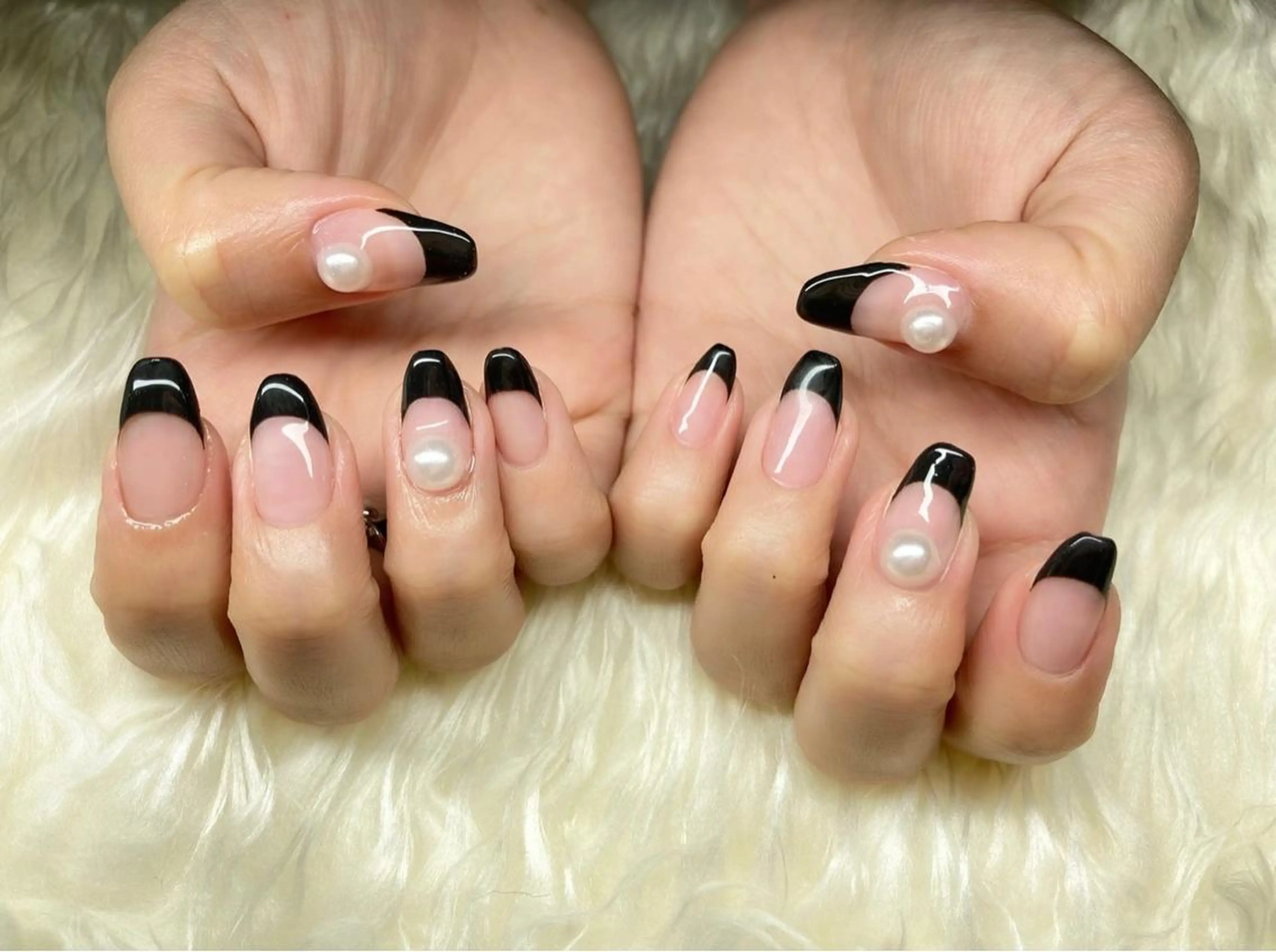 ネイル フレンチネイル ジェルネイル ミラーネイル ニュアンスネイル パラジェル Nail&eye Belire 新宿のネイルデザイン