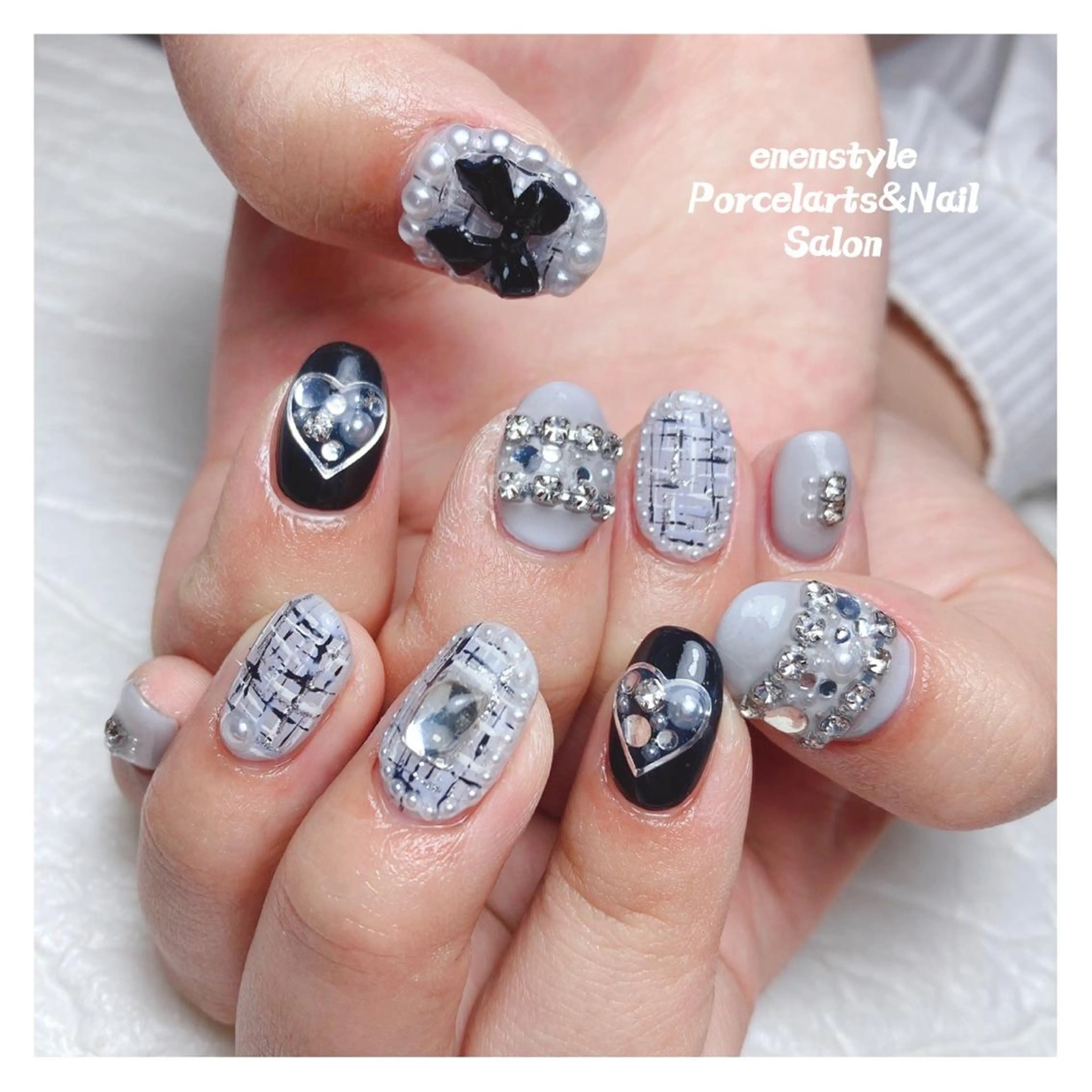 ミディアム ネイル 👑enen style👑のネイルデザイン