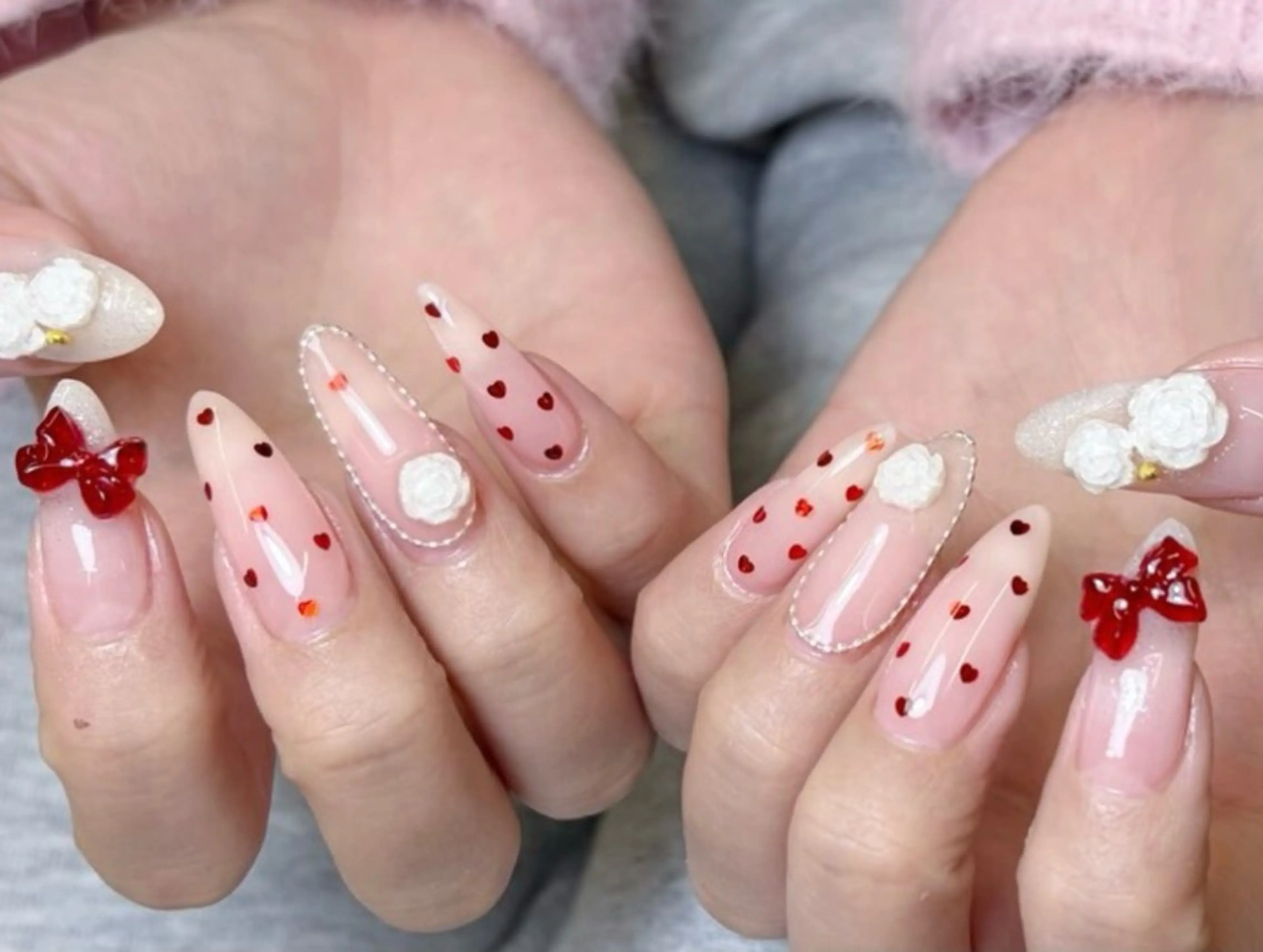 ネイル ハンドネイル ハンドケア Kaka_ パラジェル、長さだしのネイルデザイン